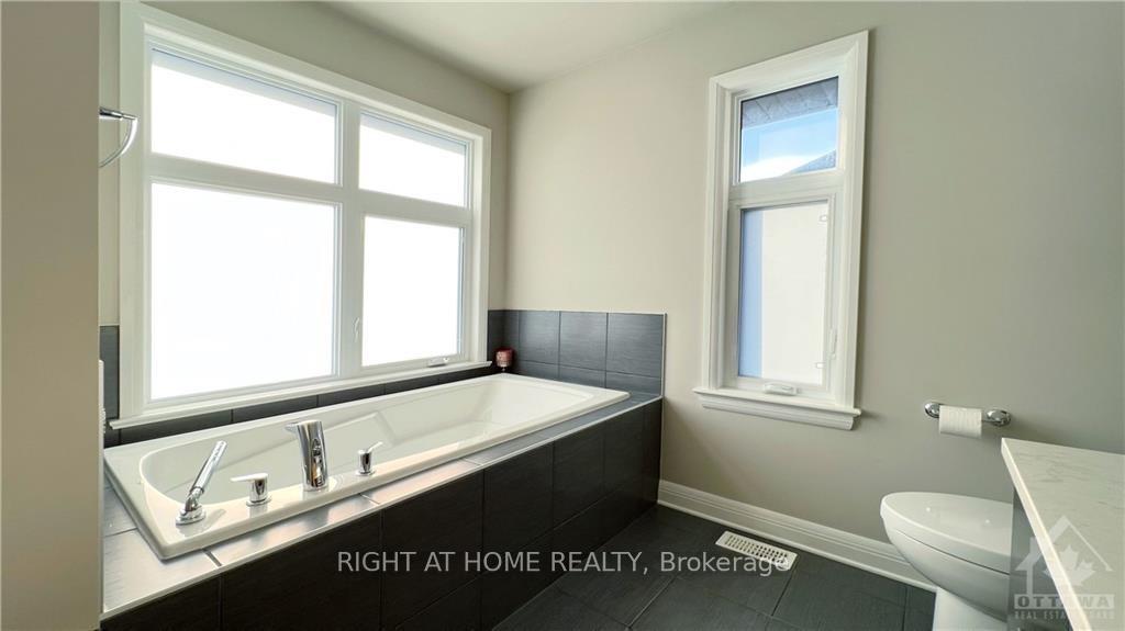 Photo 15 of 505 Breccia Heights, Ottawa, Kanata - Kanata Lakes/Heritage Hills — HOMEH