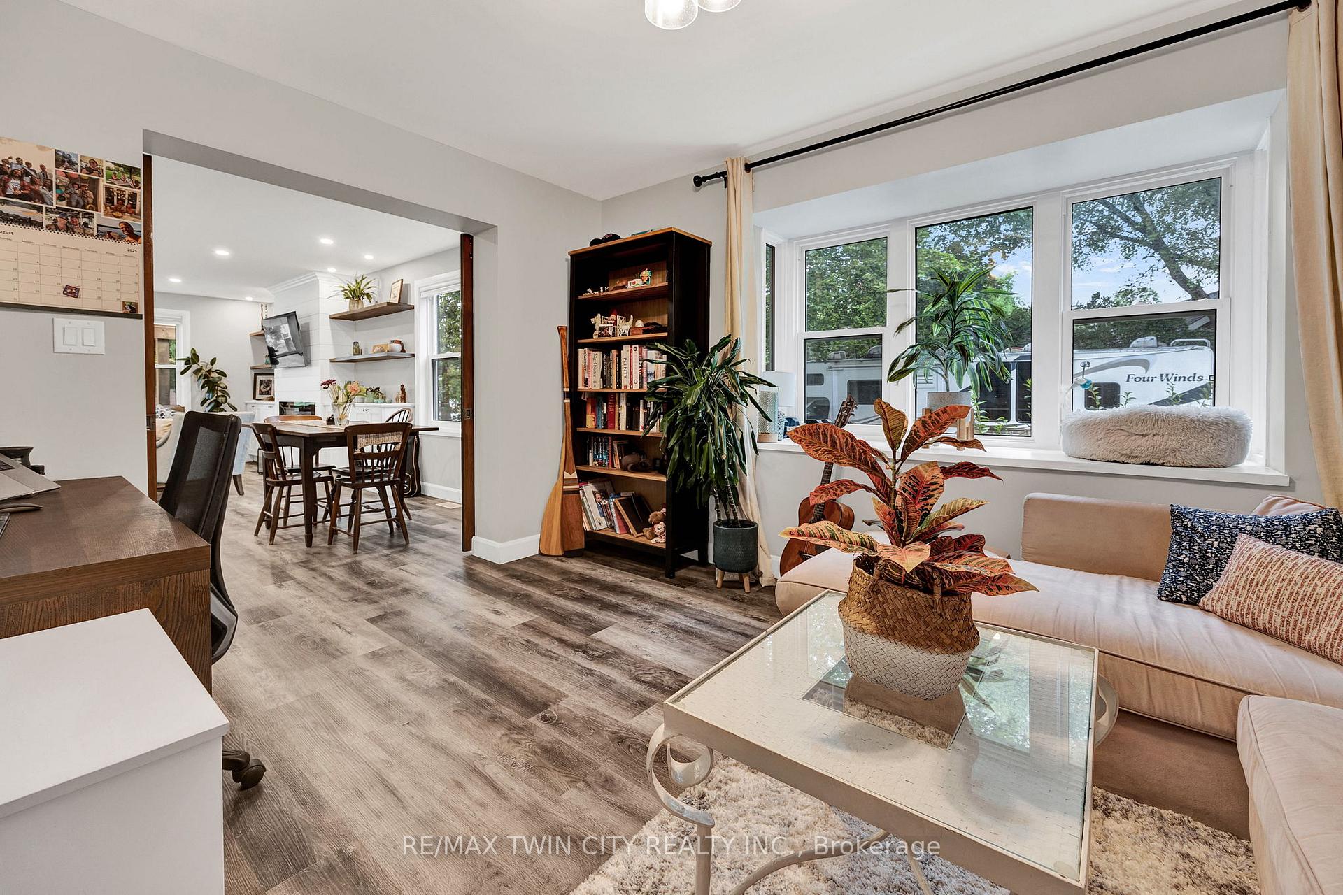 Photo 13 of 604 Guelph Street, Kitchener — HOMEH