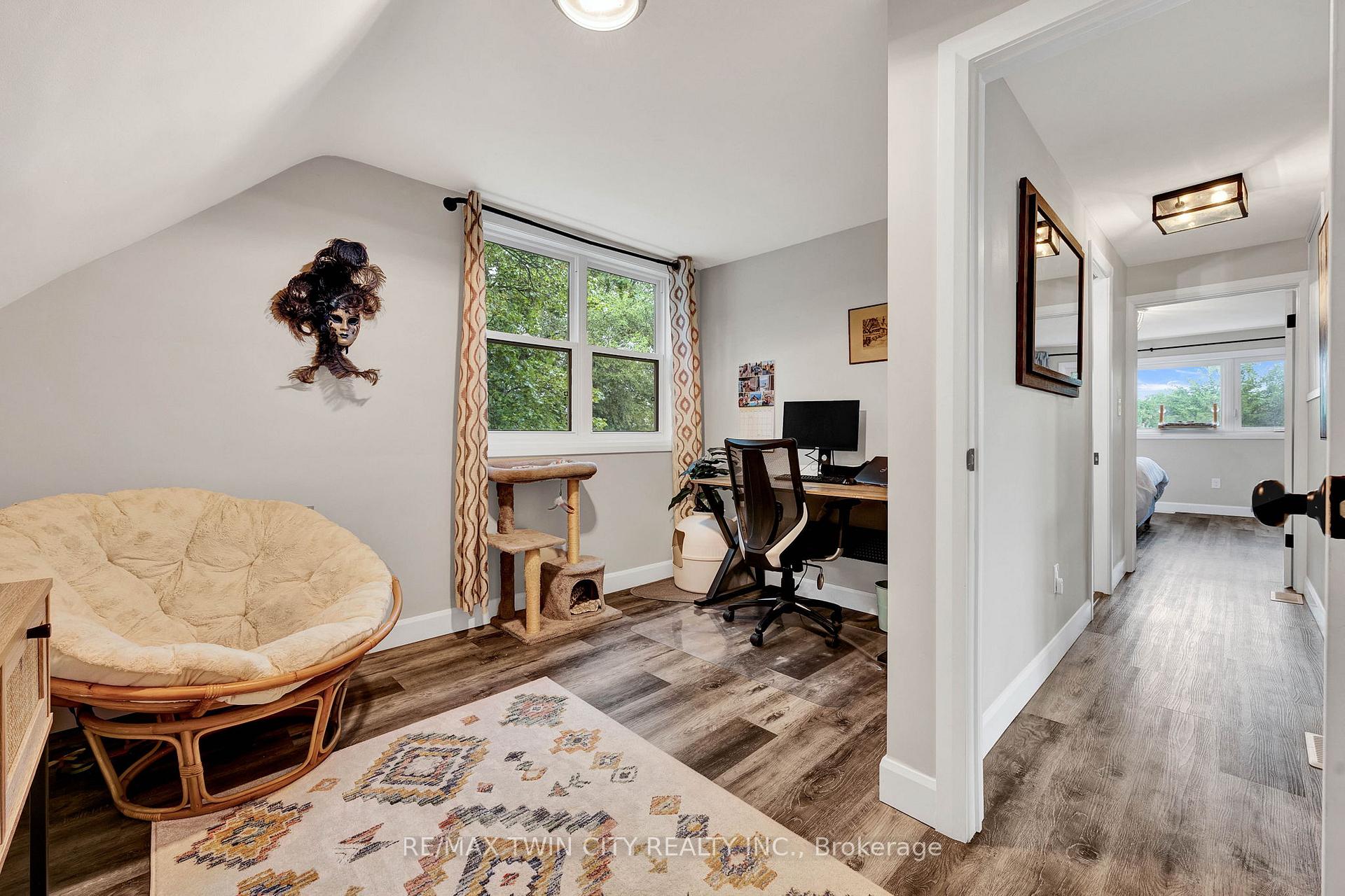 Photo 20 of 604 Guelph Street, Kitchener — HOMEH