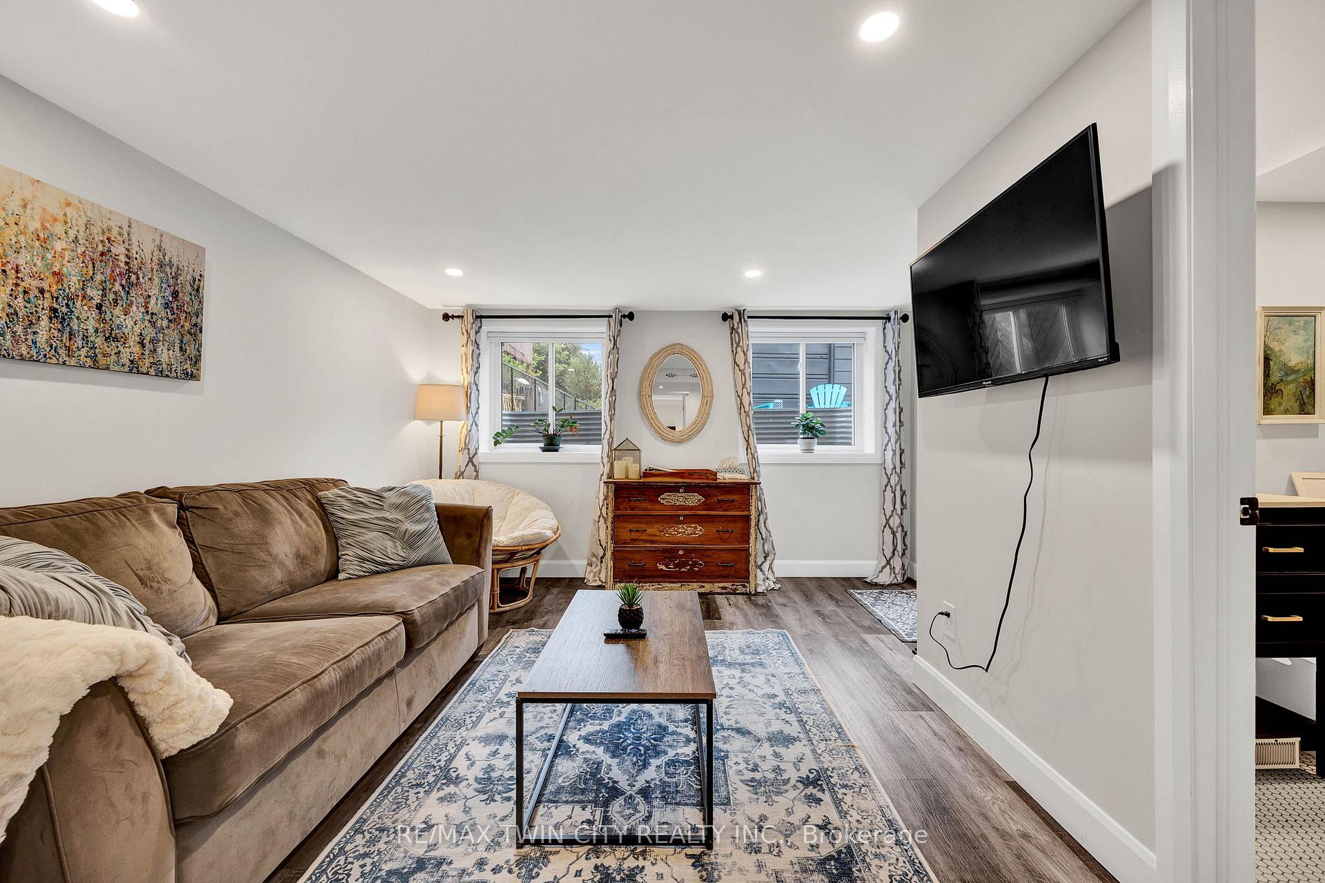 Photo 26 of 604 Guelph Street, Kitchener — HOMEH