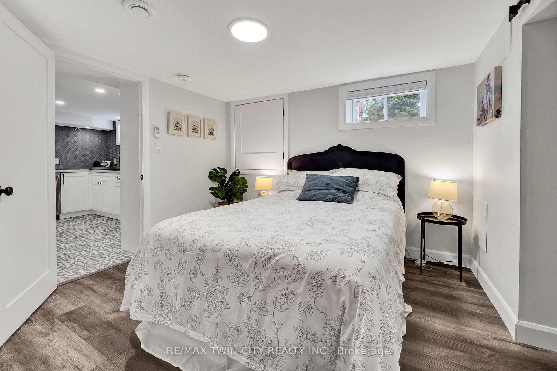 Photo 31 of 604 Guelph Street, Kitchener — HOMEH