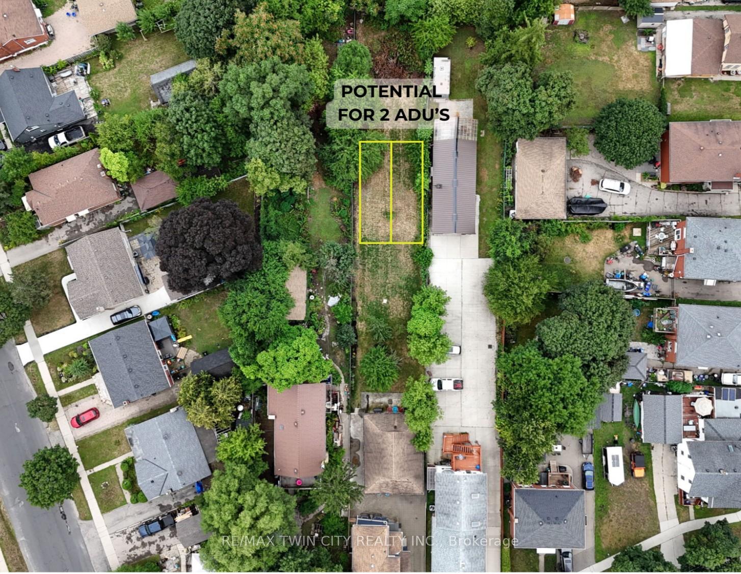 Photo 44 of 604 Guelph Street, Kitchener — HOMEH