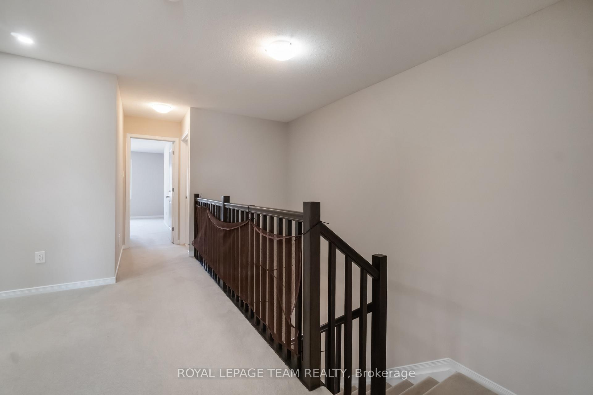 Photo 17 of 499 Cope Drive, Ottawa, Kanata - Emerald Meadows/Trailwest — HOMEH