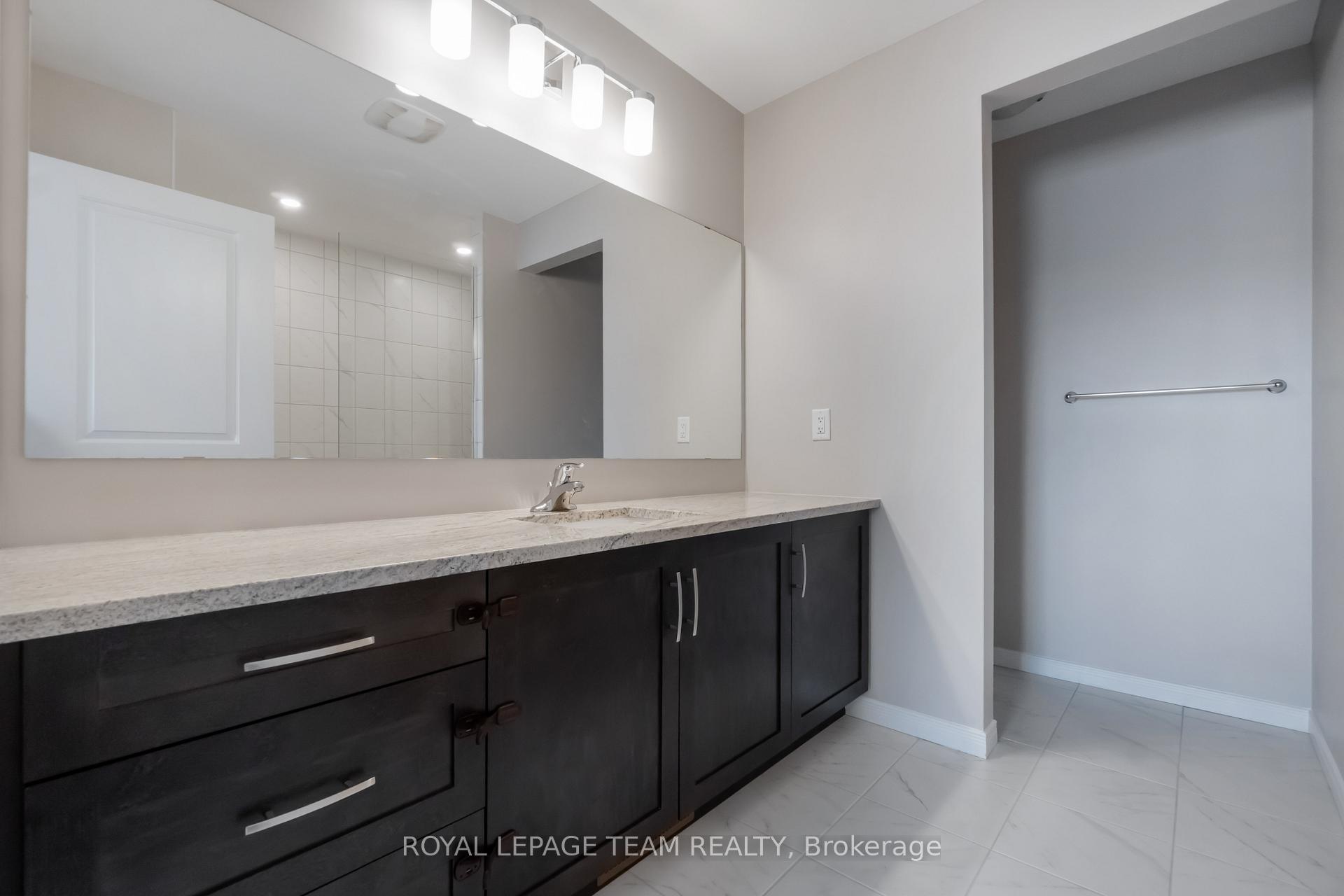 Photo 22 of 499 Cope Drive, Ottawa, Kanata - Emerald Meadows/Trailwest — HOMEH