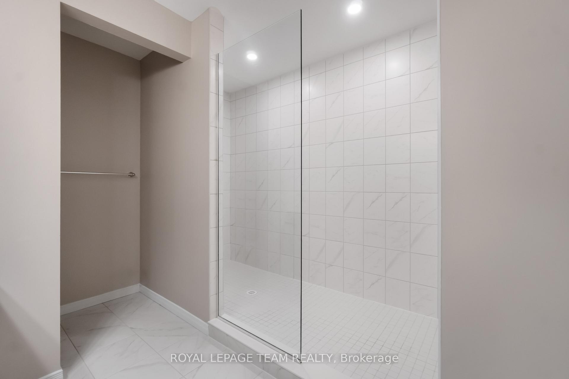Photo 24 of 499 Cope Drive, Ottawa, Kanata - Emerald Meadows/Trailwest — HOMEH