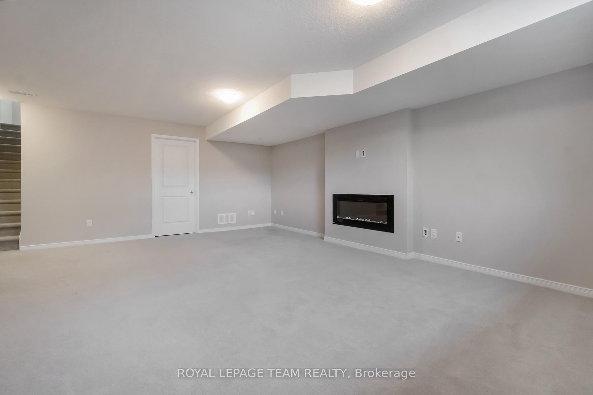 Photo 35 of 499 Cope Drive, Ottawa, Kanata - Emerald Meadows/Trailwest — HOMEH