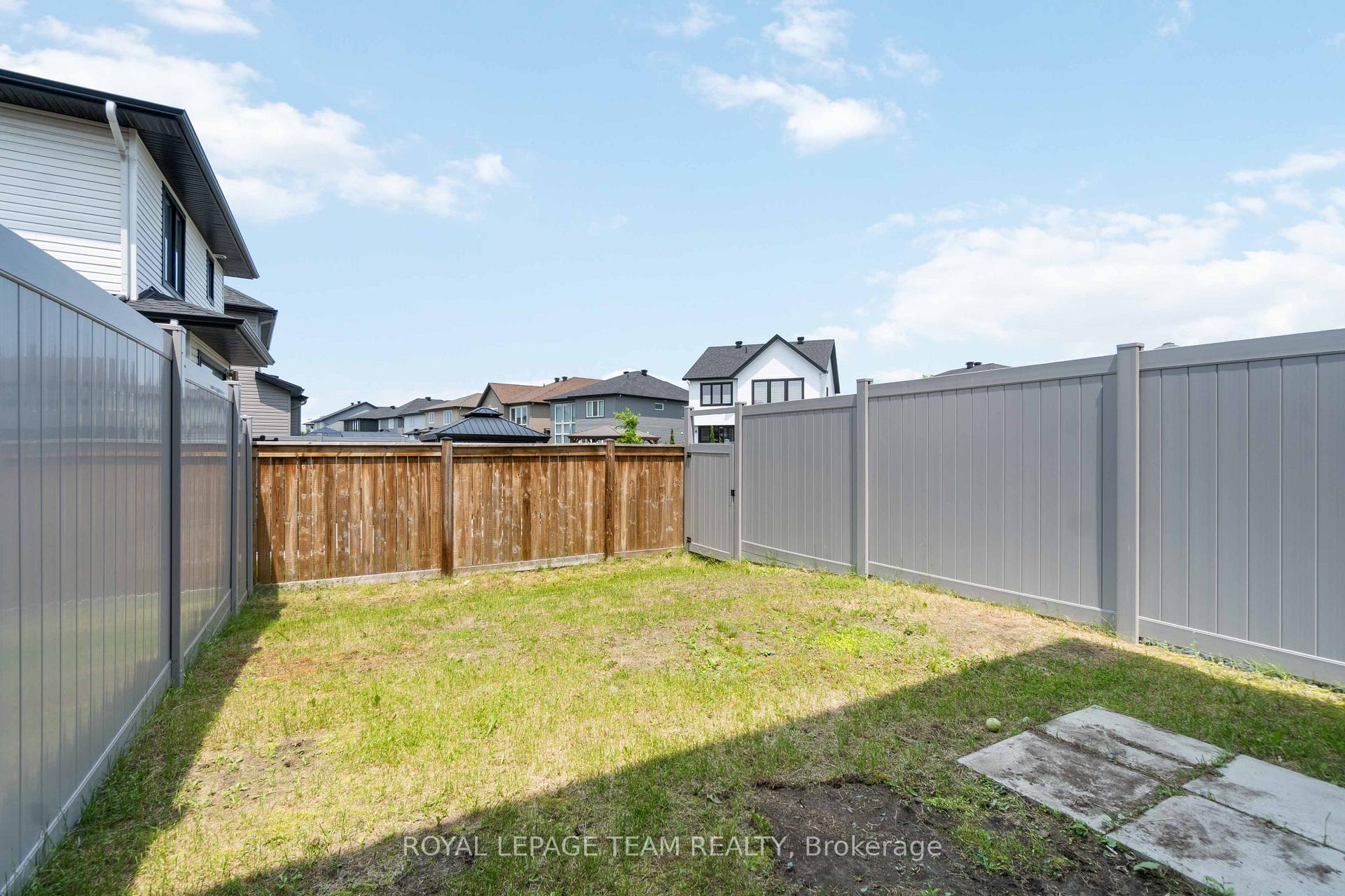 Photo 39 of 499 Cope Drive, Ottawa, Kanata - Emerald Meadows/Trailwest — HOMEH
