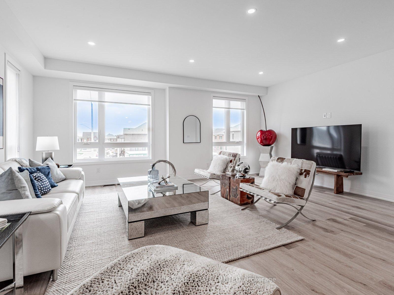 Photo 15 of 50 Robert Eaton Avenue, Markham, Middlefield — HOMEH