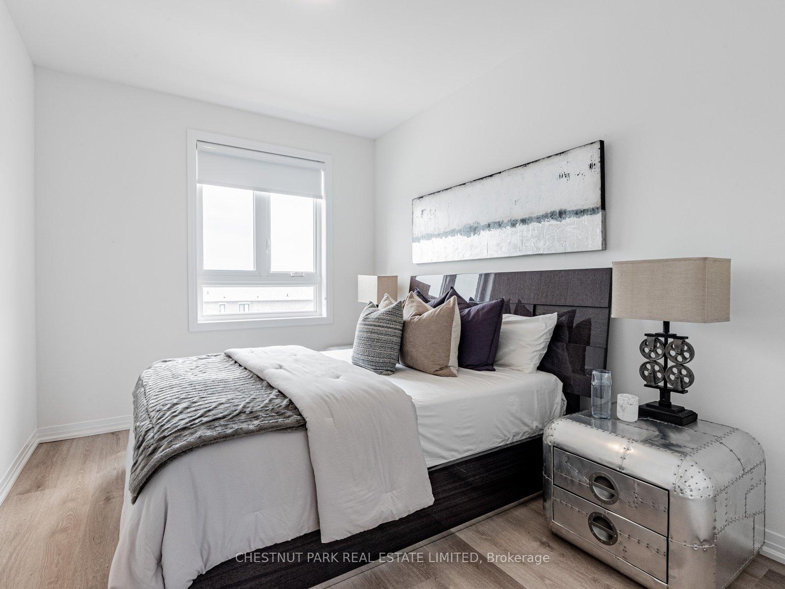 Photo 23 of 50 Robert Eaton Avenue, Markham, Middlefield — HOMEH