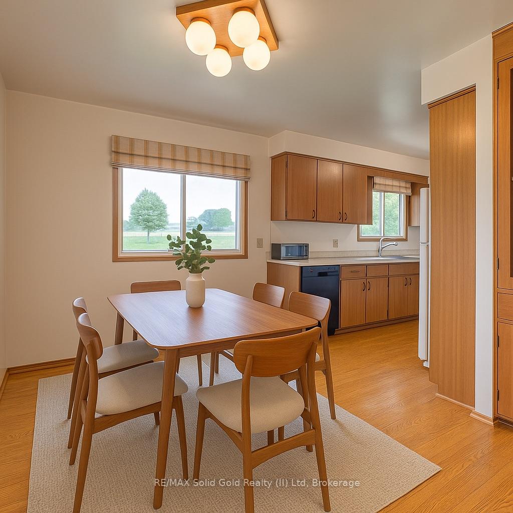 Photo 8 of 254 Village Road, Kitchener — HOMEH