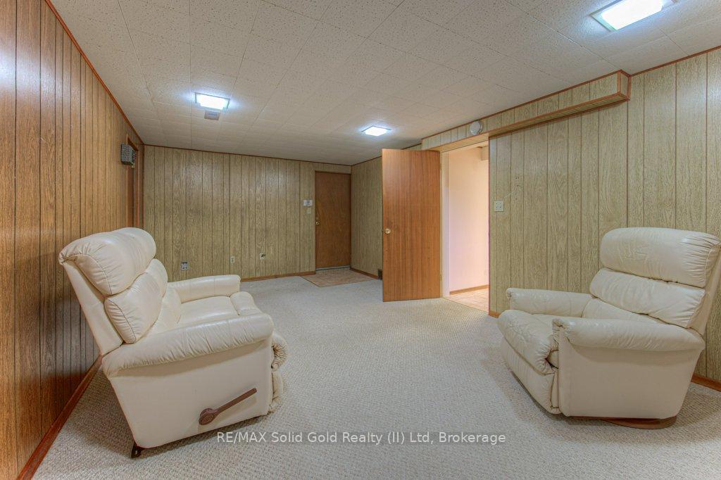Photo 25 of 254 Village Road, Kitchener — HOMEH