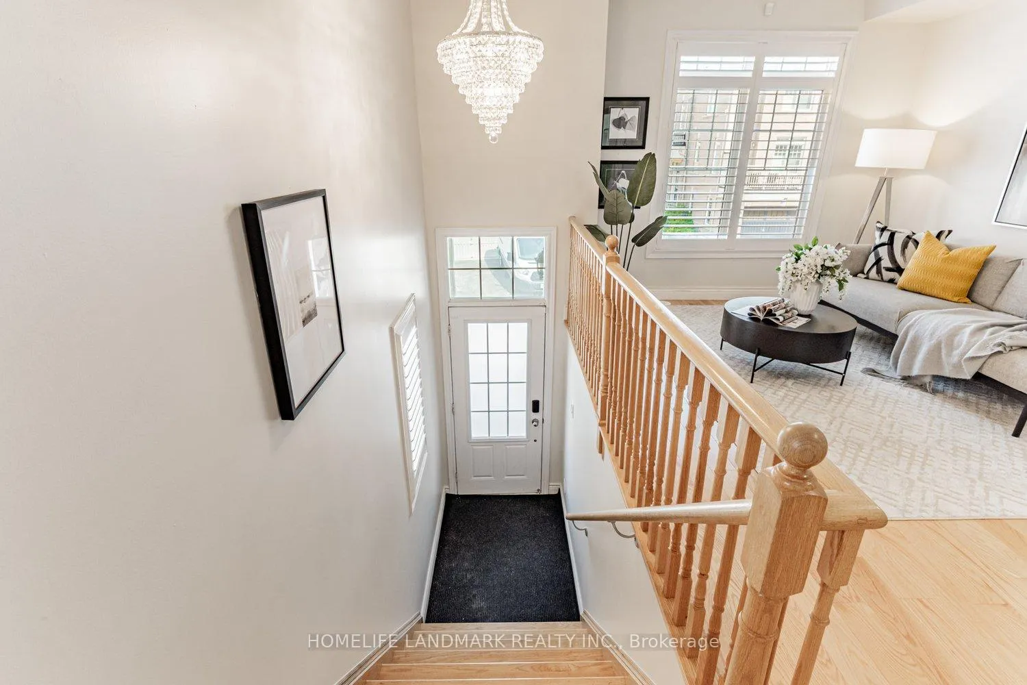 Photo 3 of 134 Dundas Way, Markham, Greensborough — HOMEH