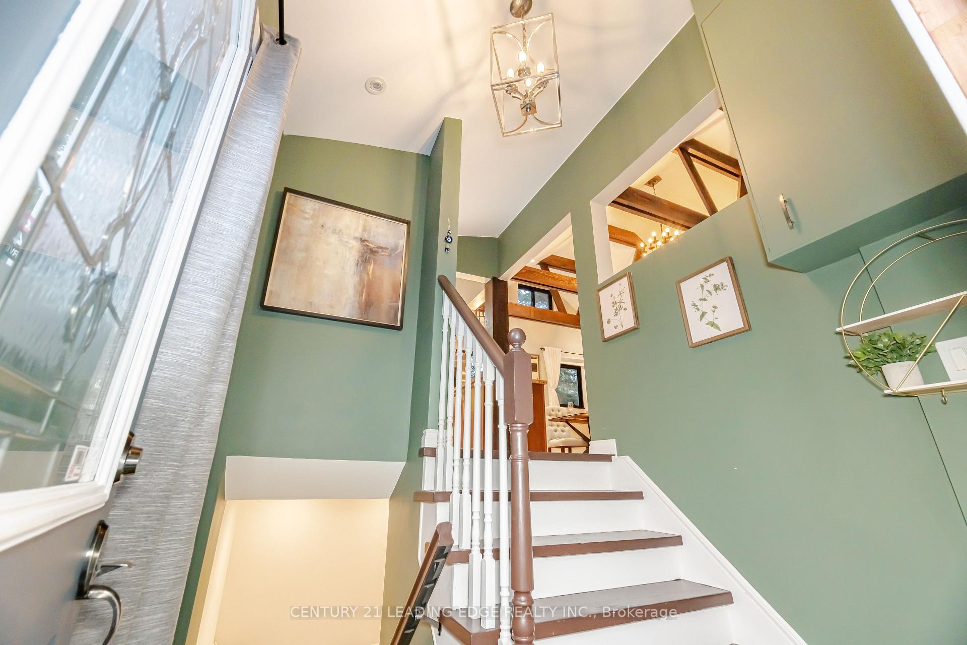 Photo 12 of 1169 Killarney Beach Road, Innisfil, Rural Innisfil — HOMEH