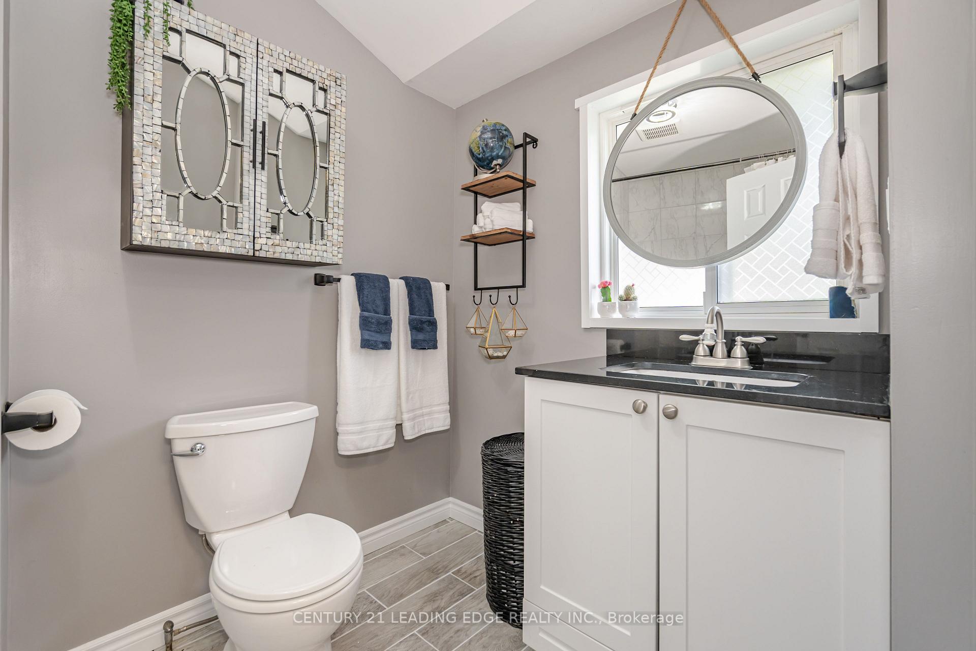 Photo 26 of 1169 Killarney Beach Road, Innisfil, Rural Innisfil — HOMEH