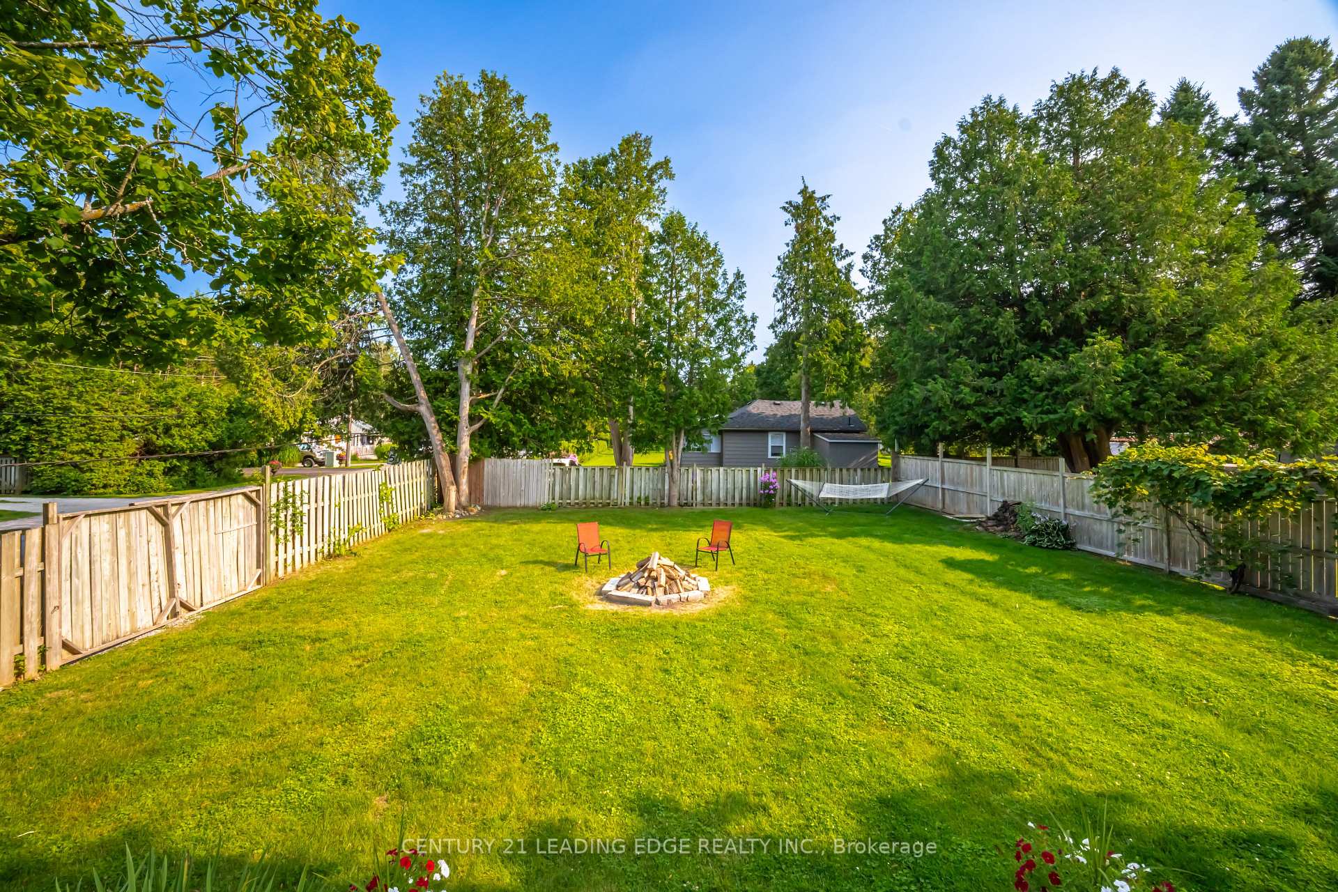 Photo 41 of 1169 Killarney Beach Road, Innisfil, Rural Innisfil — HOMEH