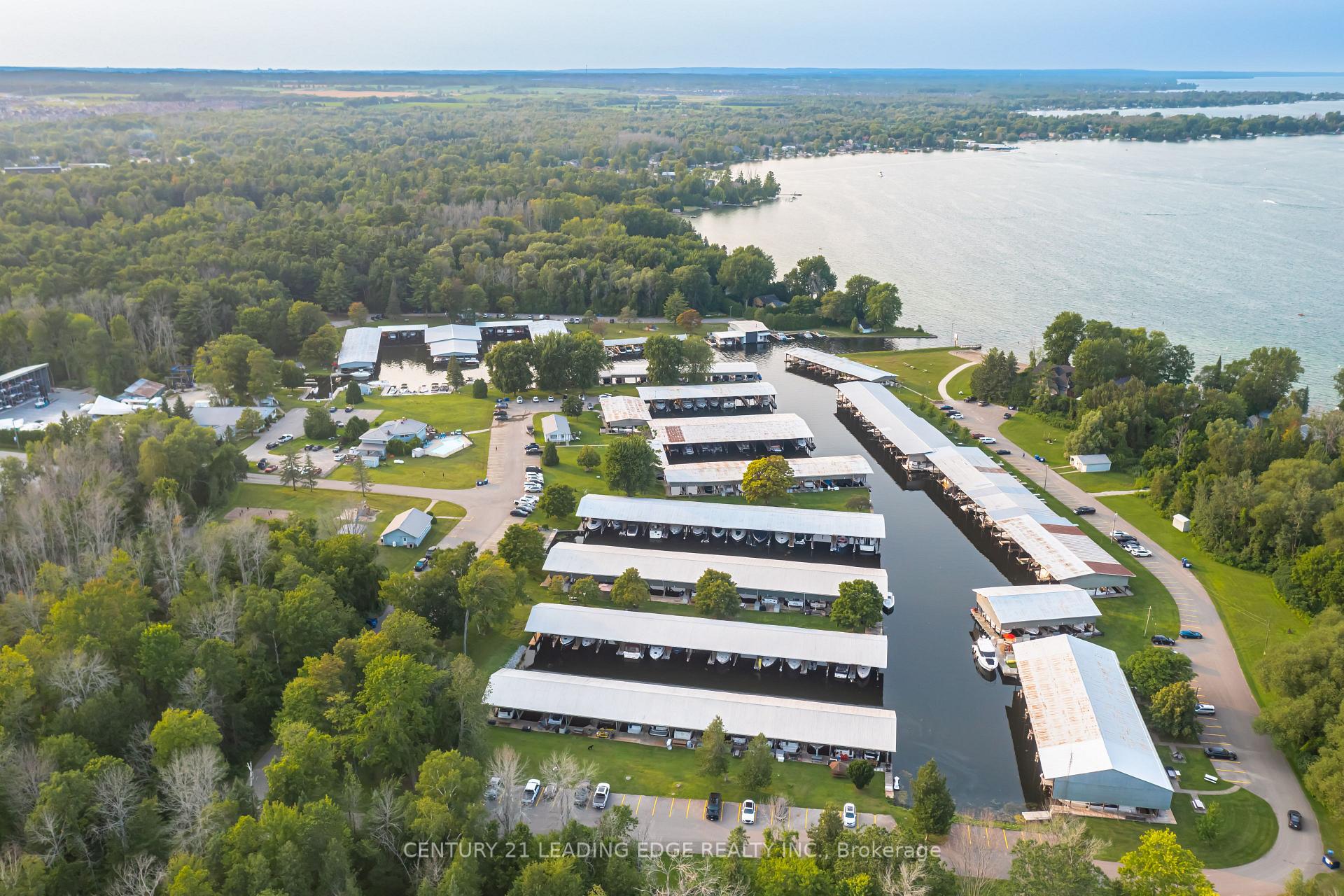 Photo 48 of 1169 Killarney Beach Road, Innisfil, Rural Innisfil — HOMEH