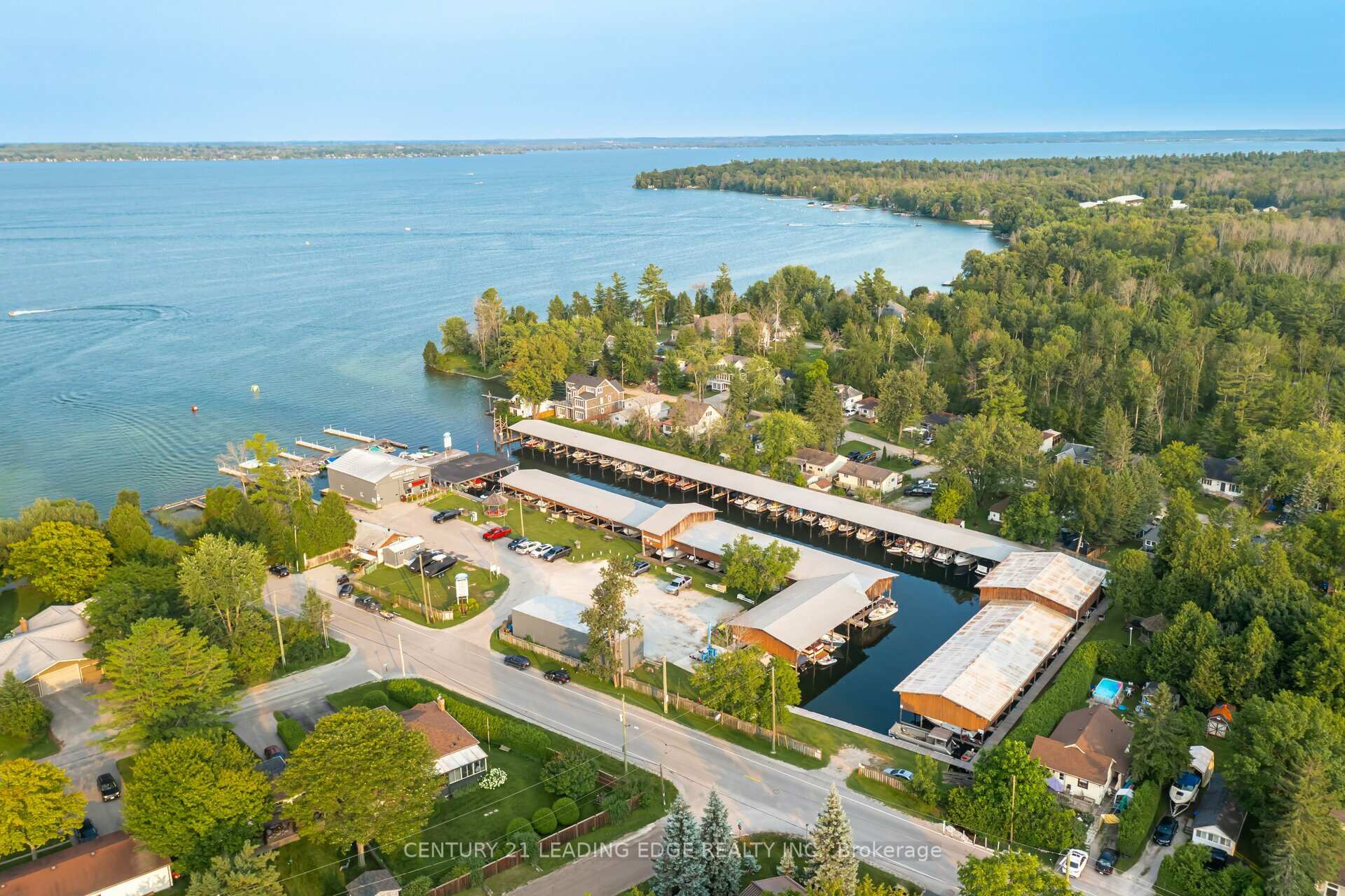 Photo 49 of 1169 Killarney Beach Road, Innisfil, Rural Innisfil — HOMEH