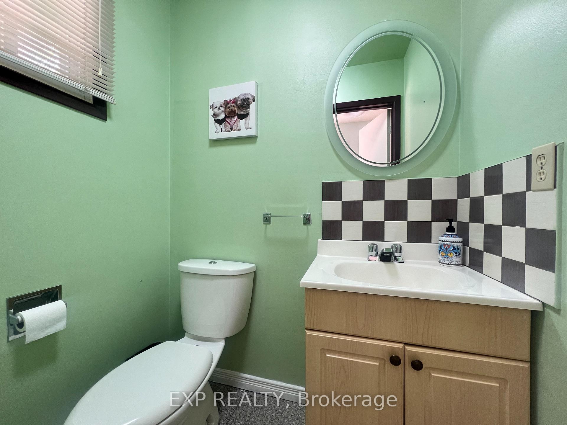 Photo 8 of 53 Empringham Crescent, Markham, Milliken Mills West — HOMEH