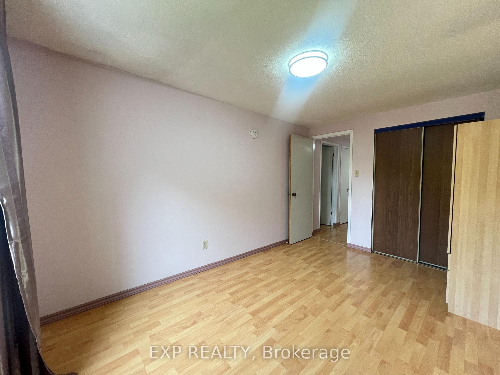 Photo 15 of 53 Empringham Crescent, Markham, Milliken Mills West — HOMEH
