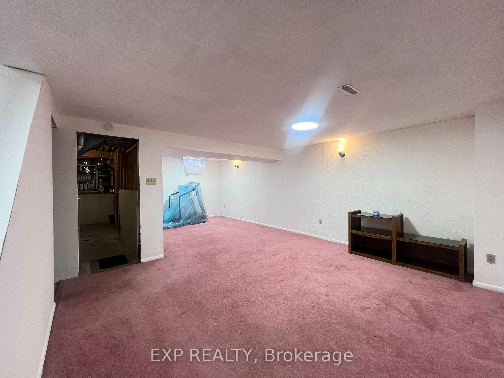 Photo 17 of 53 Empringham Crescent, Markham, Milliken Mills West — HOMEH