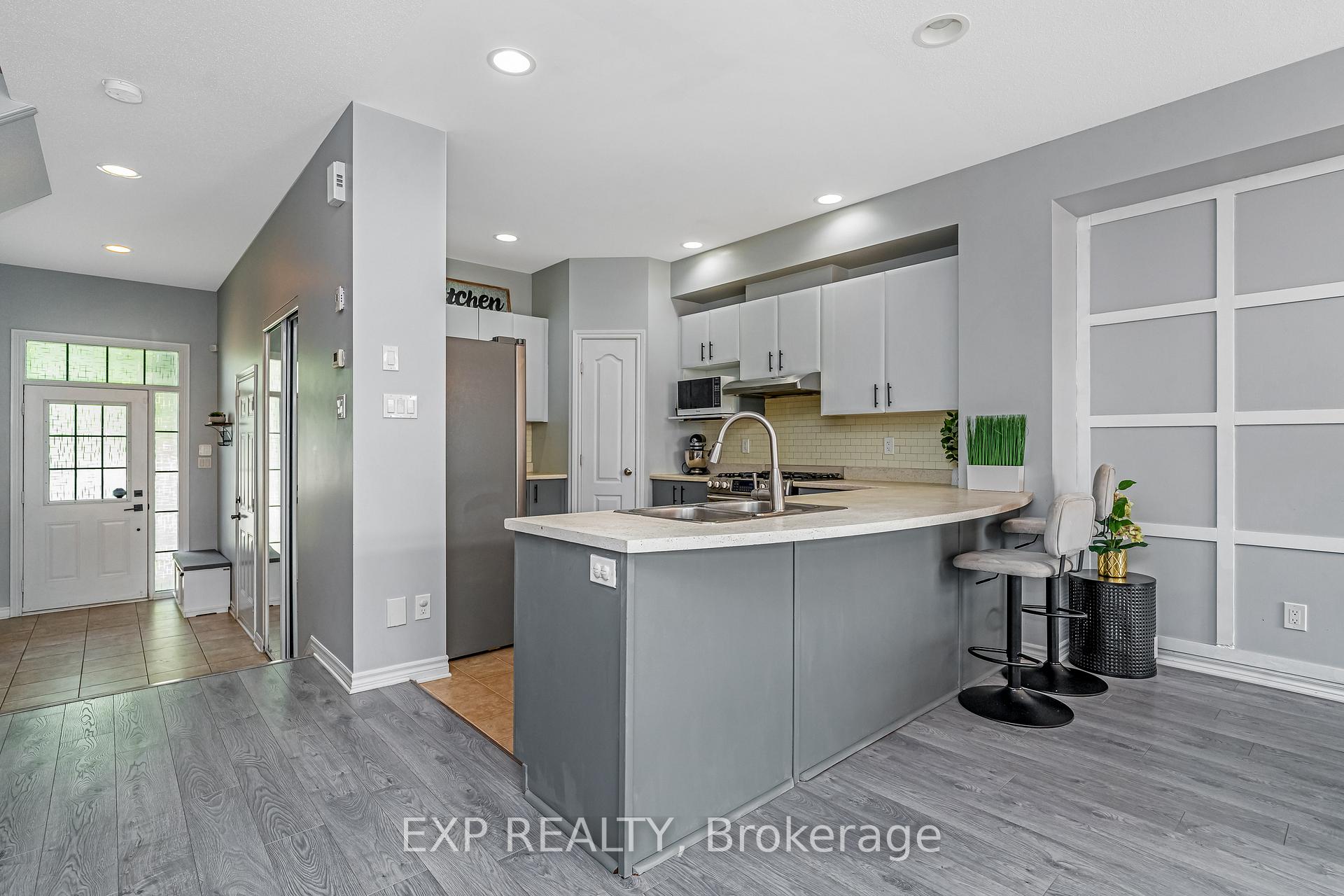 Photo 12 of 416 Foxhall Way, Ottawa, Kanata - Bridlewood — HOMEH