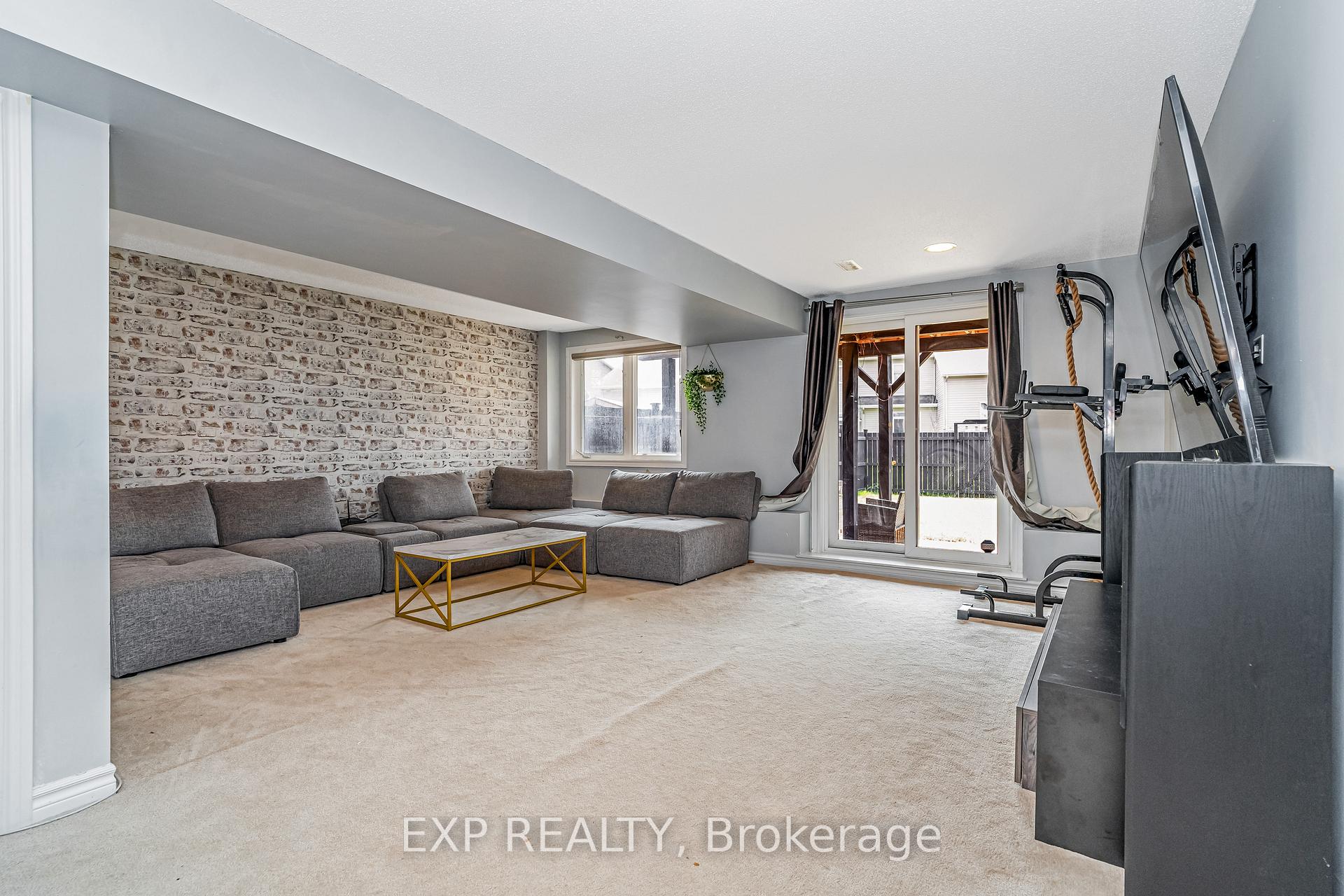 Photo 33 of 416 Foxhall Way, Ottawa, Kanata - Bridlewood — HOMEH