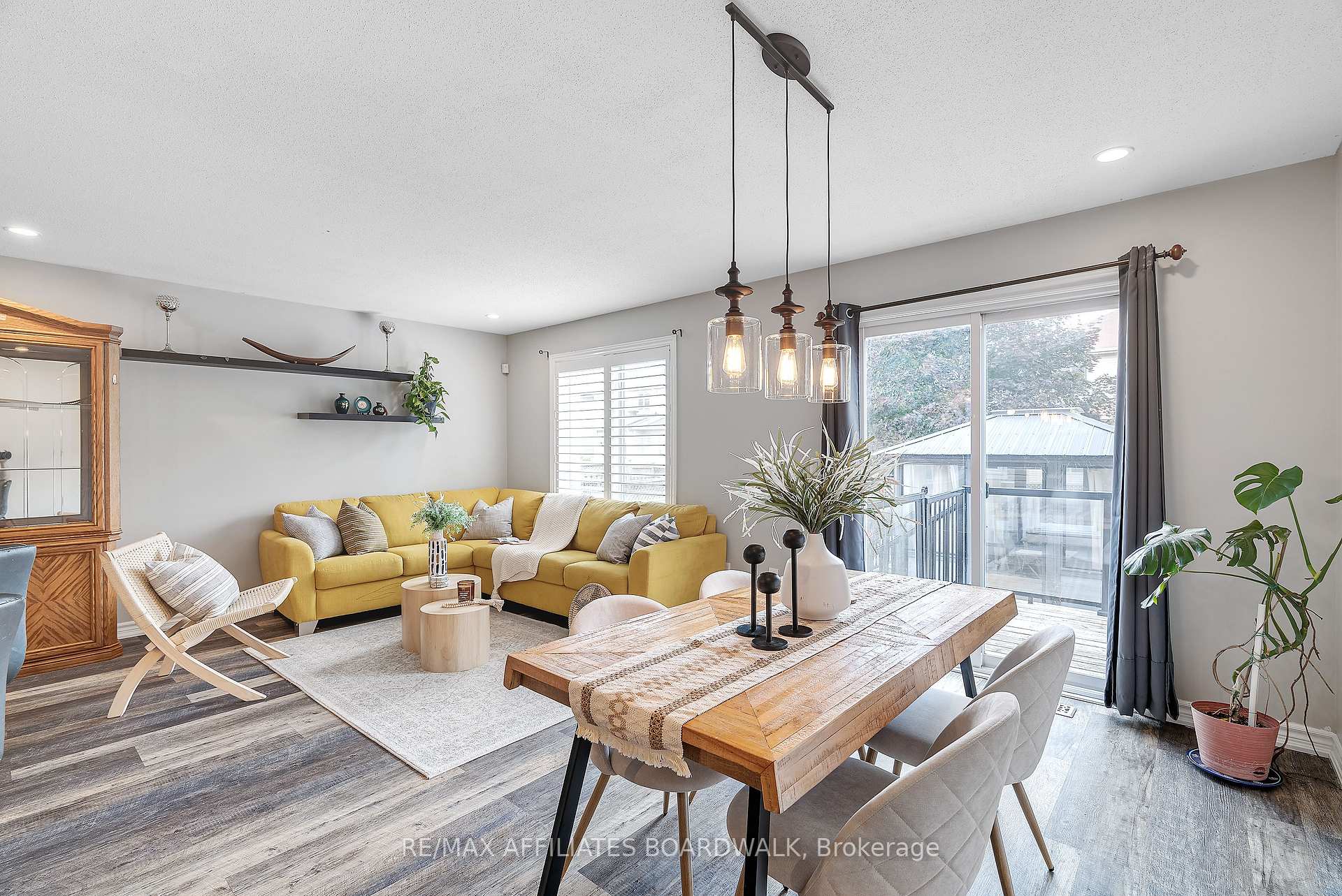 Photo 13 of 317 Glenbrae Avenue, Ottawa, Kanata - Morgan's Grant/South March — HOMEH