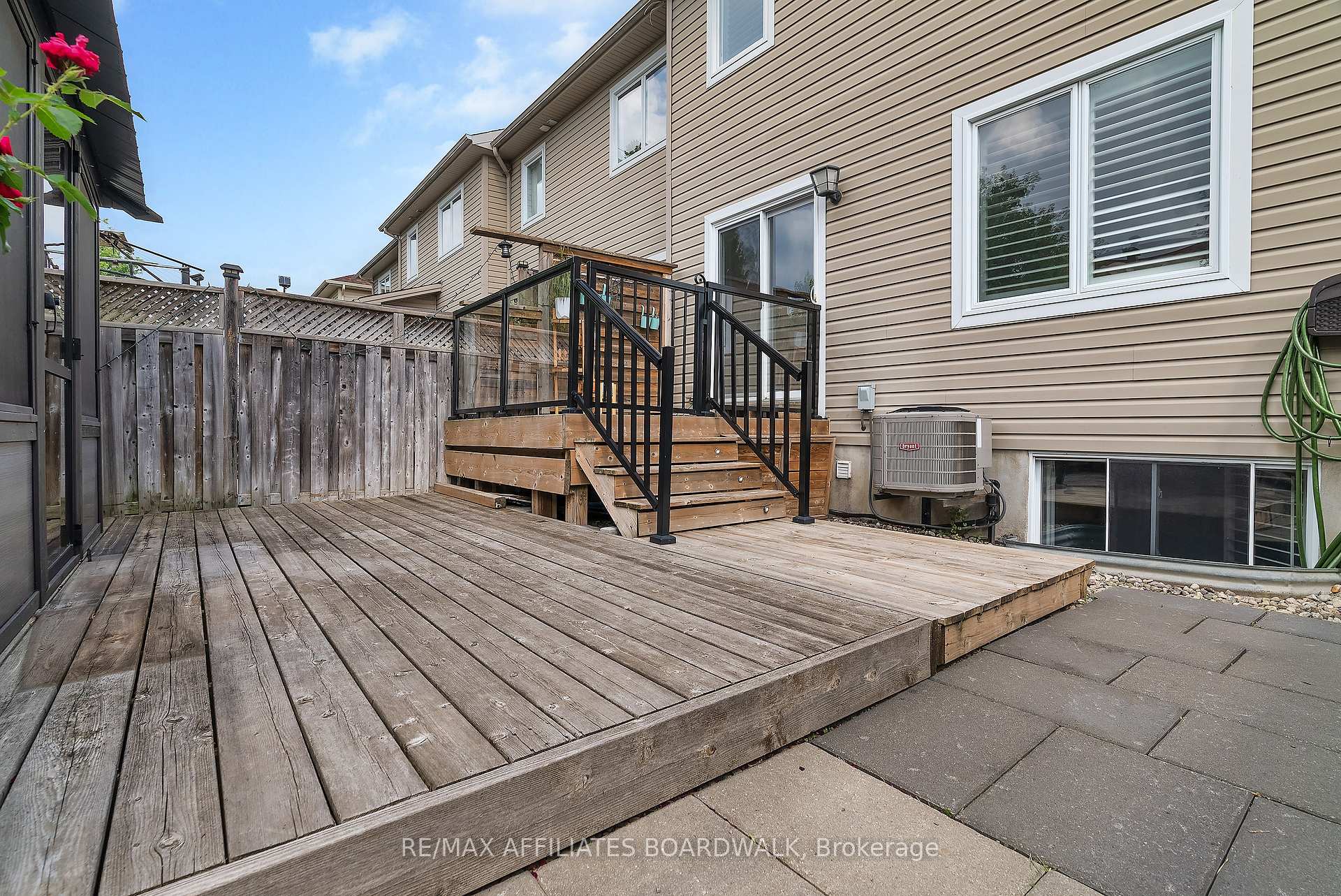 Photo 38 of 317 Glenbrae Avenue, Ottawa, Kanata - Morgan's Grant/South March — HOMEH