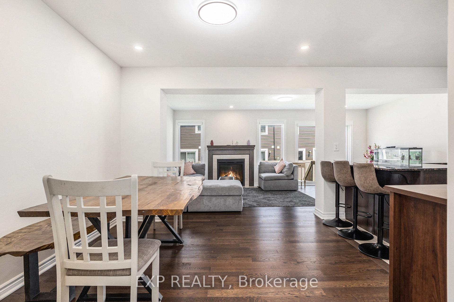 Photo 5 of 552 Roundleaf Way, Ottawa, Kanata - Emerald Meadows/Trailwest — HOMEH
