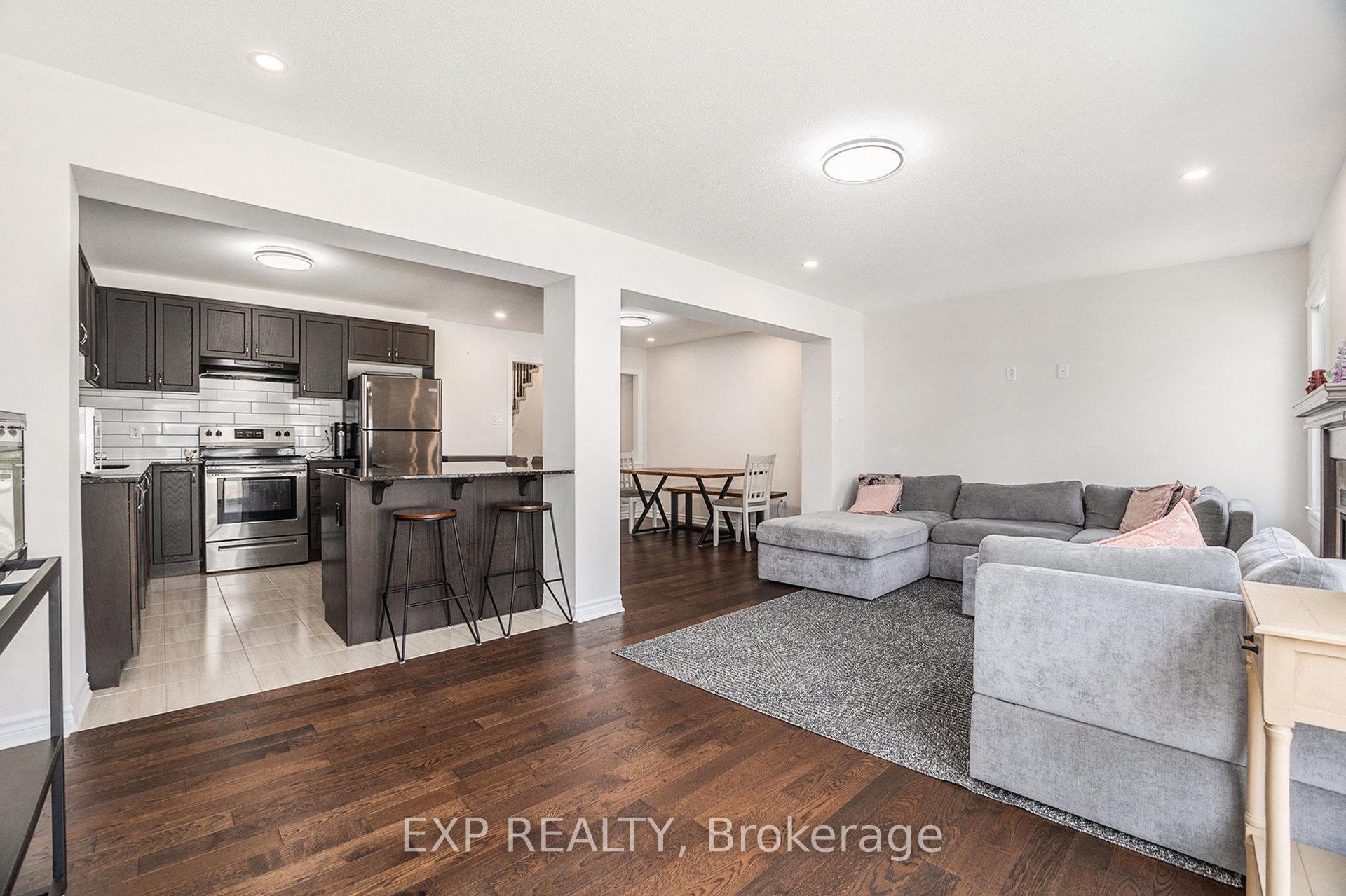 Photo 6 of 552 Roundleaf Way, Ottawa, Kanata - Emerald Meadows/Trailwest — HOMEH
