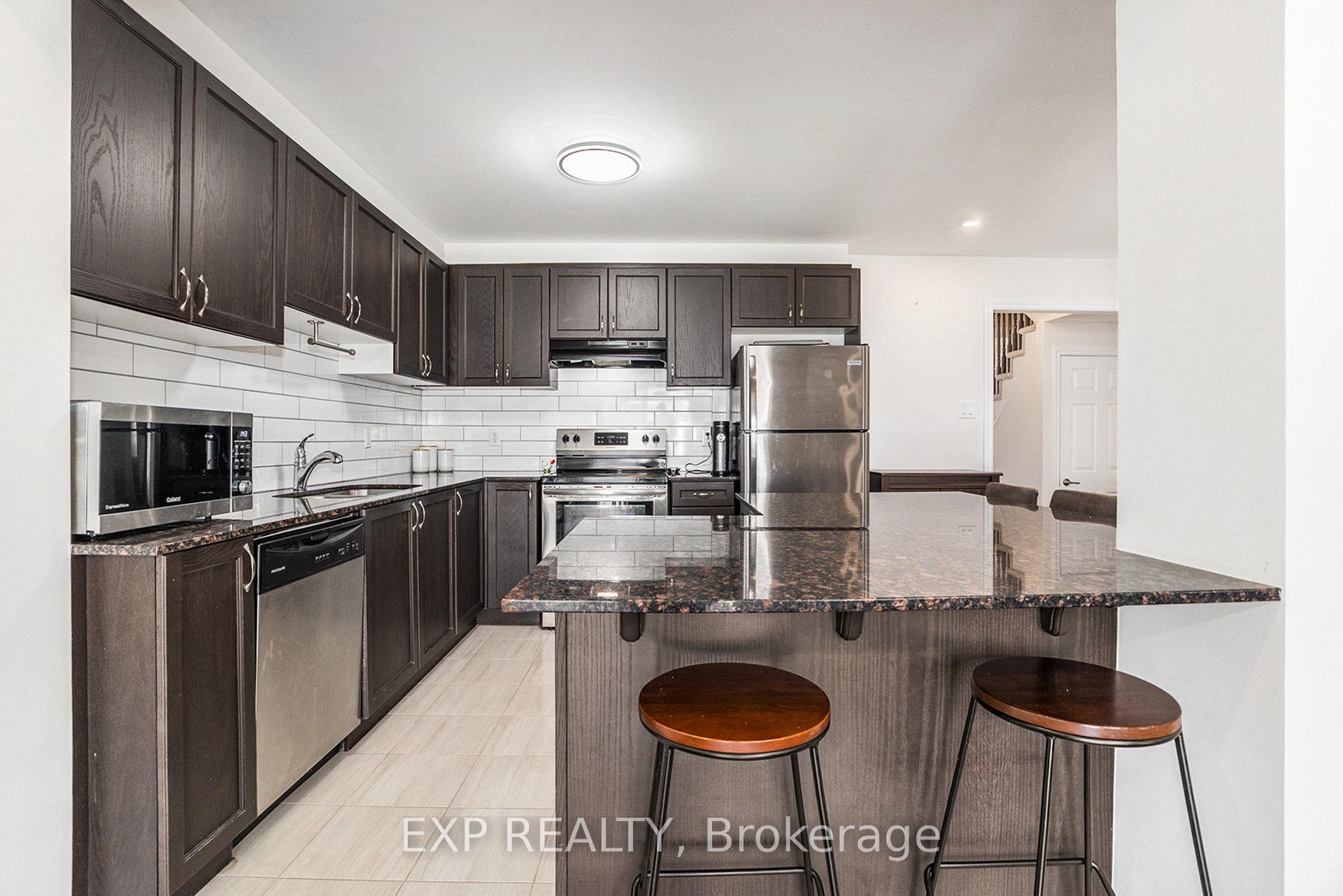 Photo 8 of 552 Roundleaf Way, Ottawa, Kanata - Emerald Meadows/Trailwest — HOMEH