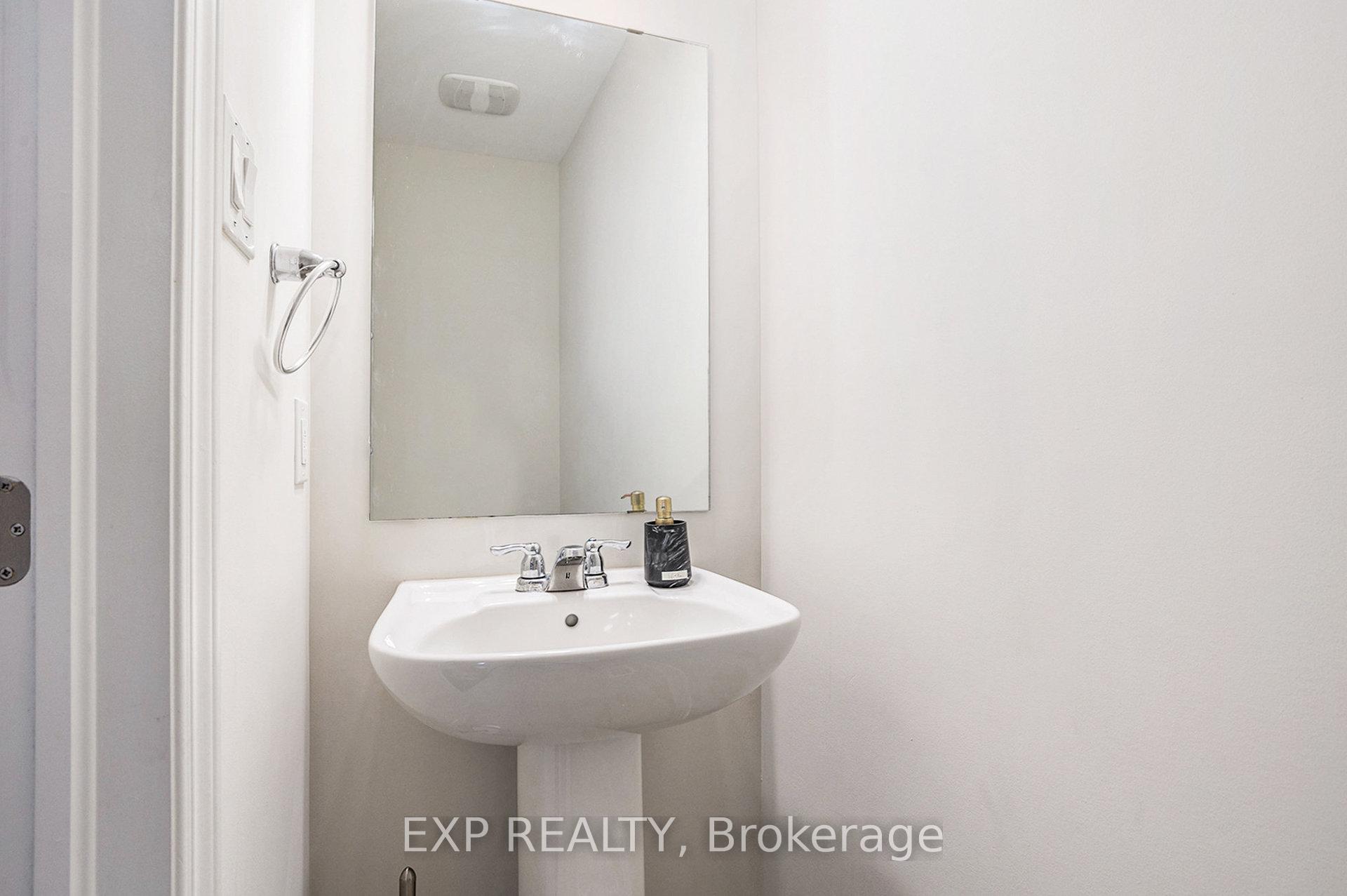 Photo 14 of 552 Roundleaf Way, Ottawa, Kanata - Emerald Meadows/Trailwest — HOMEH
