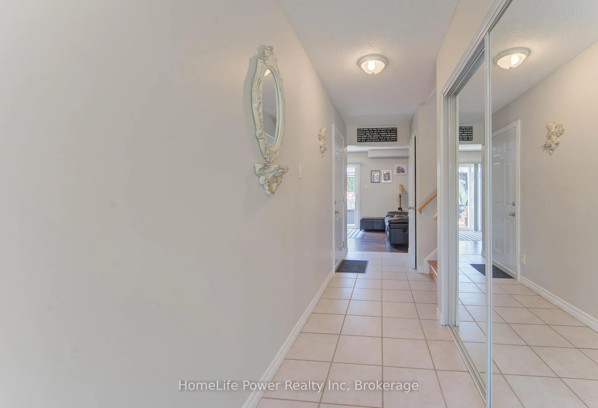 Photo 6 of 87 Sugar Maple Street, Kitchener — HOMEH