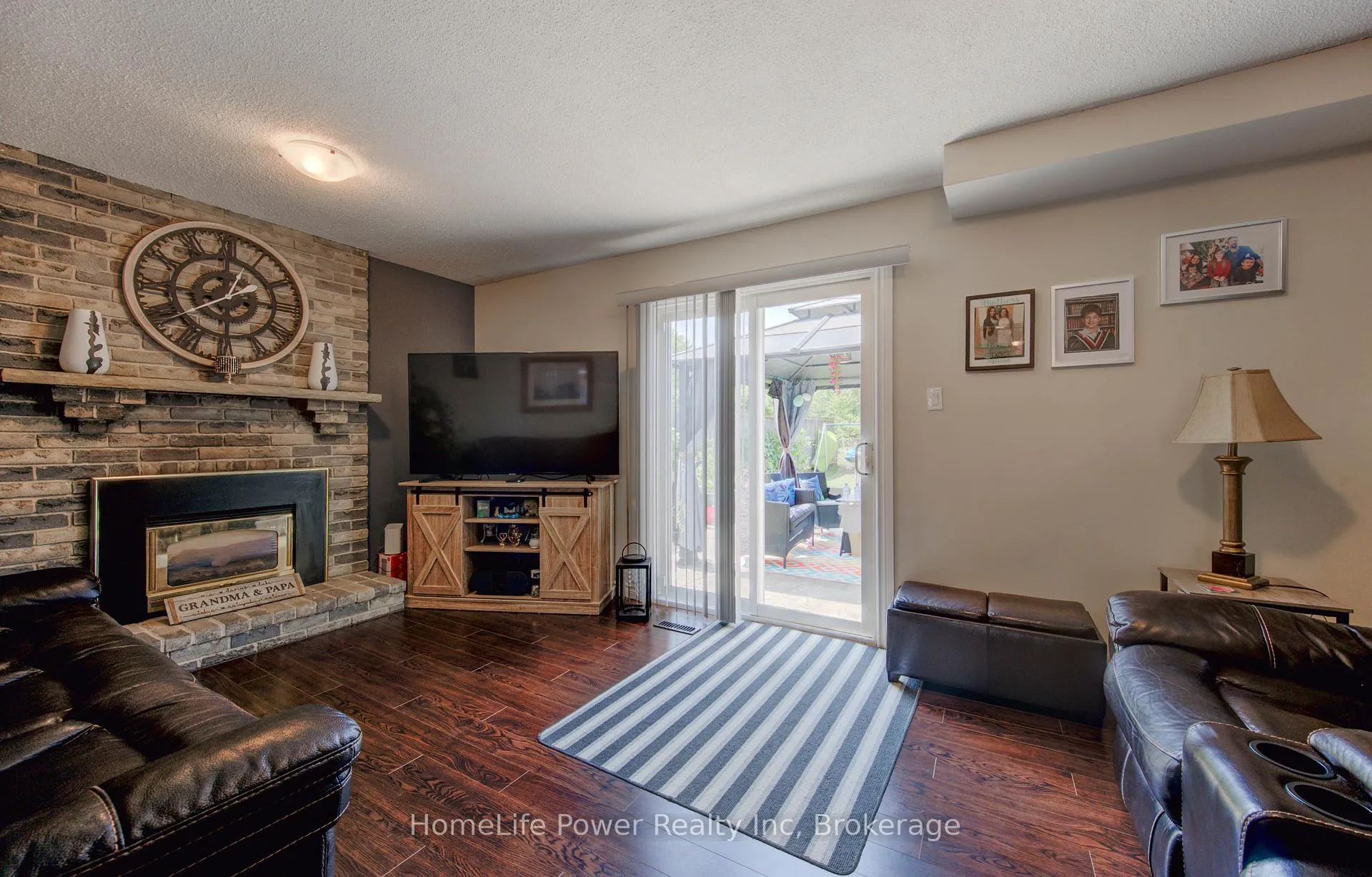 Photo 7 of 87 Sugar Maple Street, Kitchener — HOMEH