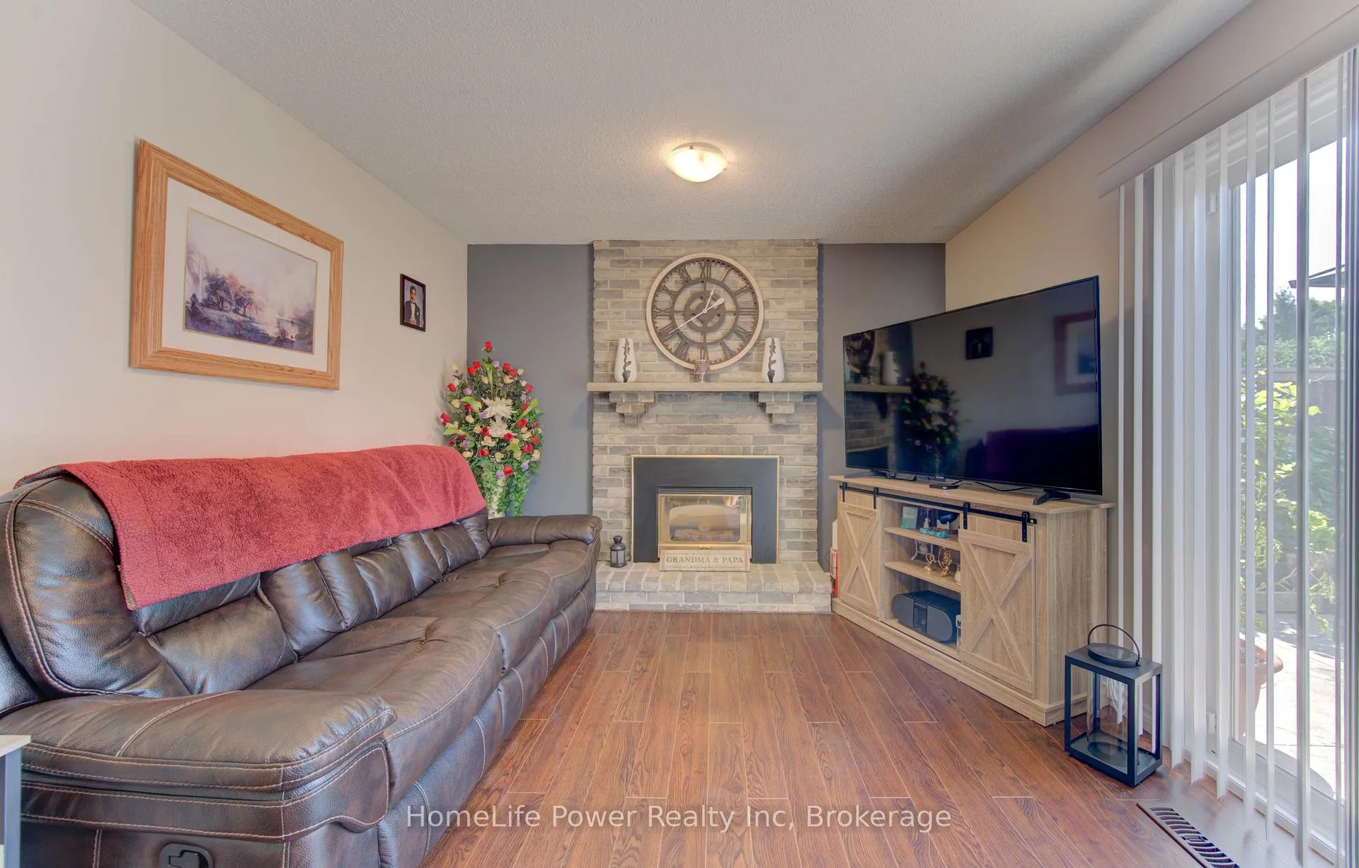 Photo 10 of 87 Sugar Maple Street, Kitchener — HOMEH