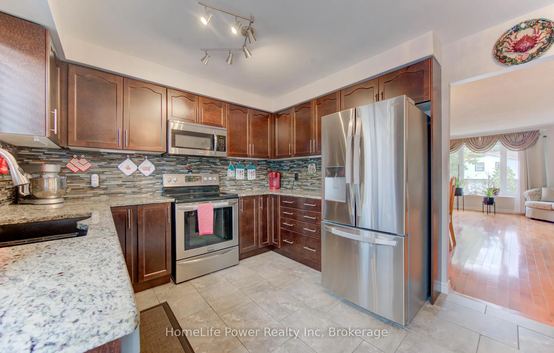 Photo 15 of 87 Sugar Maple Street, Kitchener — HOMEH
