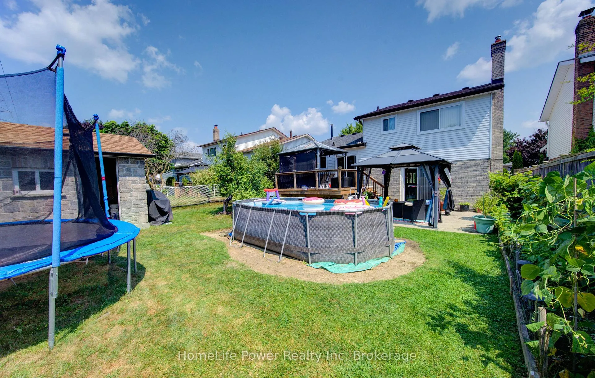 Photo 38 of 87 Sugar Maple Street, Kitchener — HOMEH