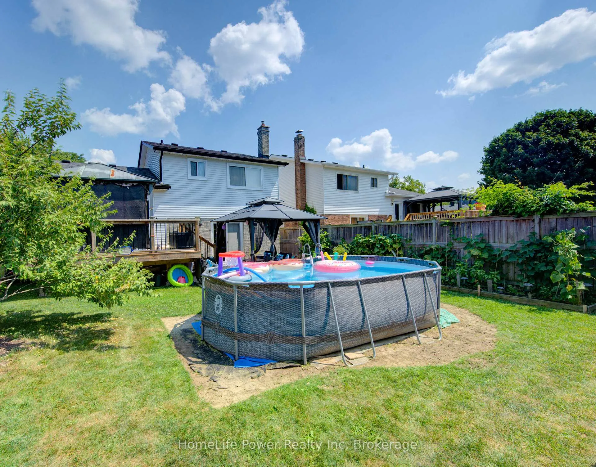 Photo 40 of 87 Sugar Maple Street, Kitchener — HOMEH