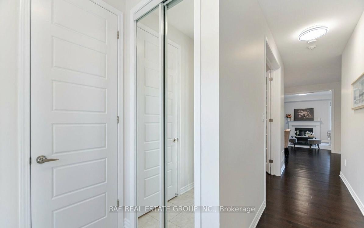 Photo 6 of 308 Shady Glen Crescent, Kitchener, Rosenburg — HOMEH