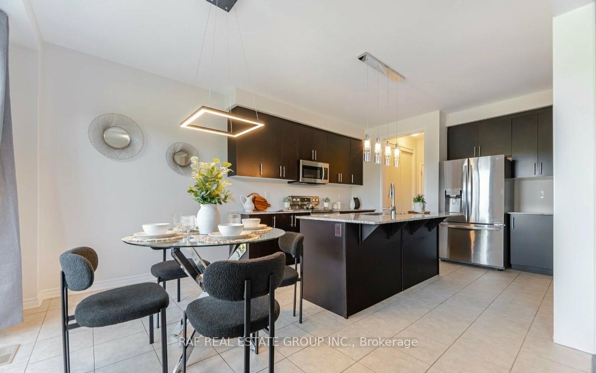 Photo 11 of 308 Shady Glen Crescent, Kitchener, Rosenburg — HOMEH