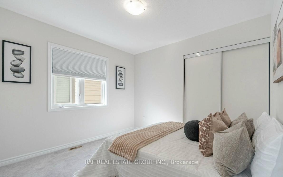 Photo 28 of 308 Shady Glen Crescent, Kitchener, Rosenburg — HOMEH