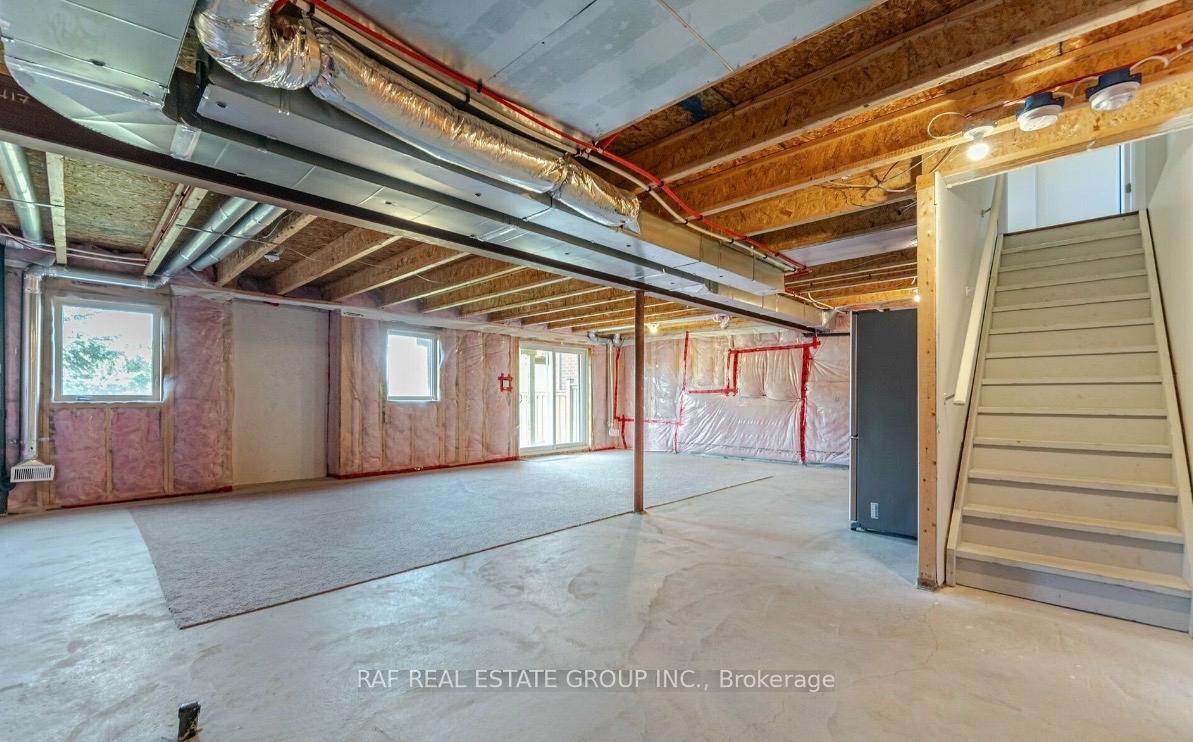 Photo 34 of 308 Shady Glen Crescent, Kitchener, Rosenburg — HOMEH