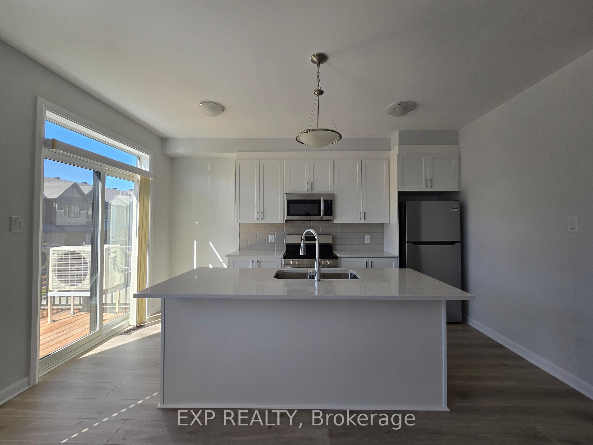 Photo 8 of 306 Clearpath Private, Ottawa, Kanata - Kanata Lakes/Heritage Hills — HOMEH