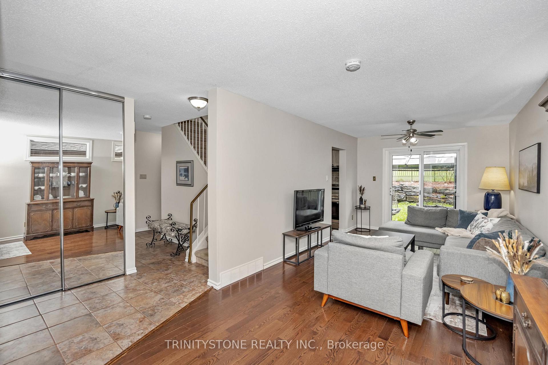 Photo 6 of 59 Stable Way, Ottawa, Kanata - Bridlewood — HOMEH