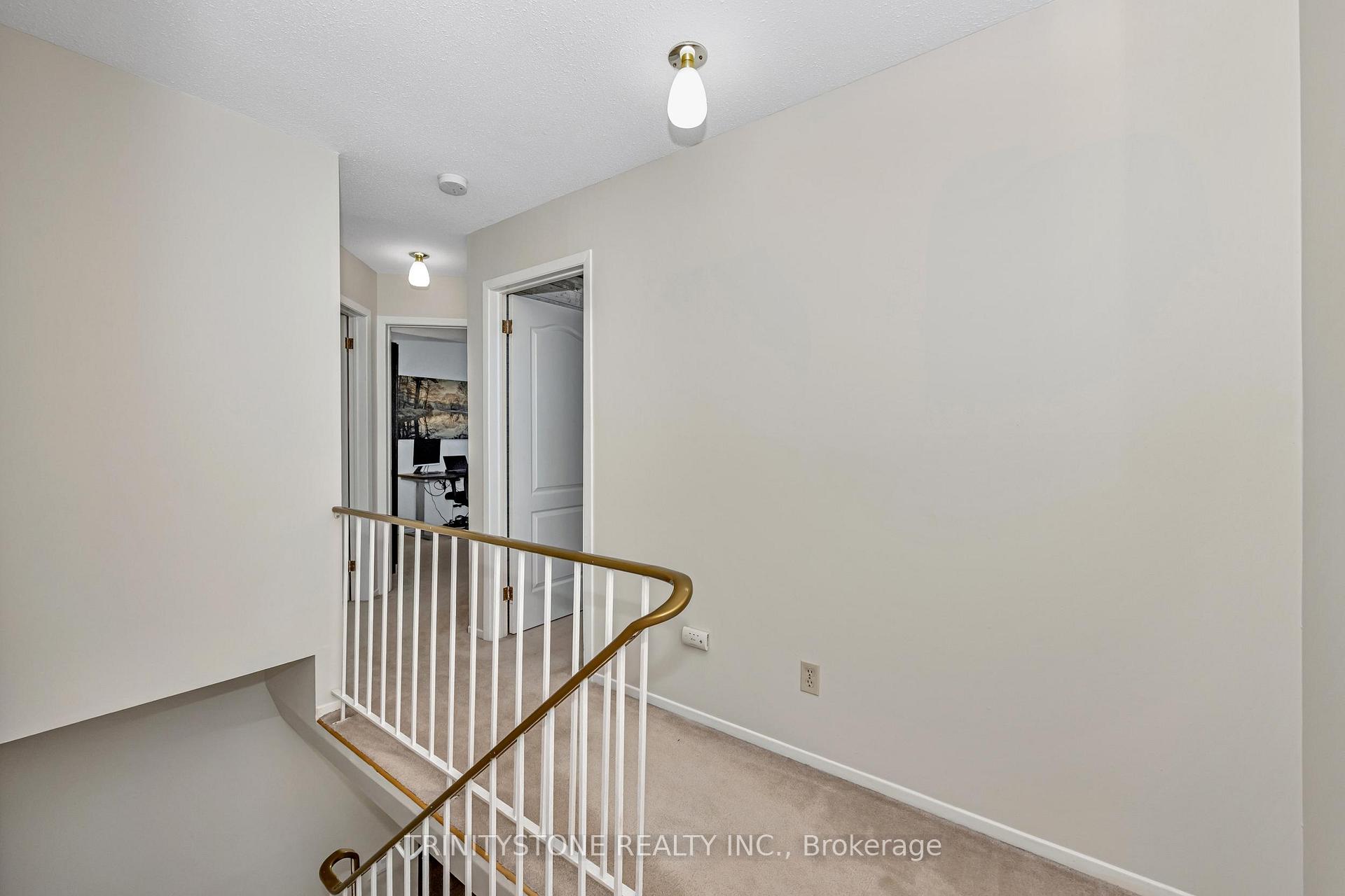 Photo 20 of 59 Stable Way, Ottawa, Kanata - Bridlewood — HOMEH