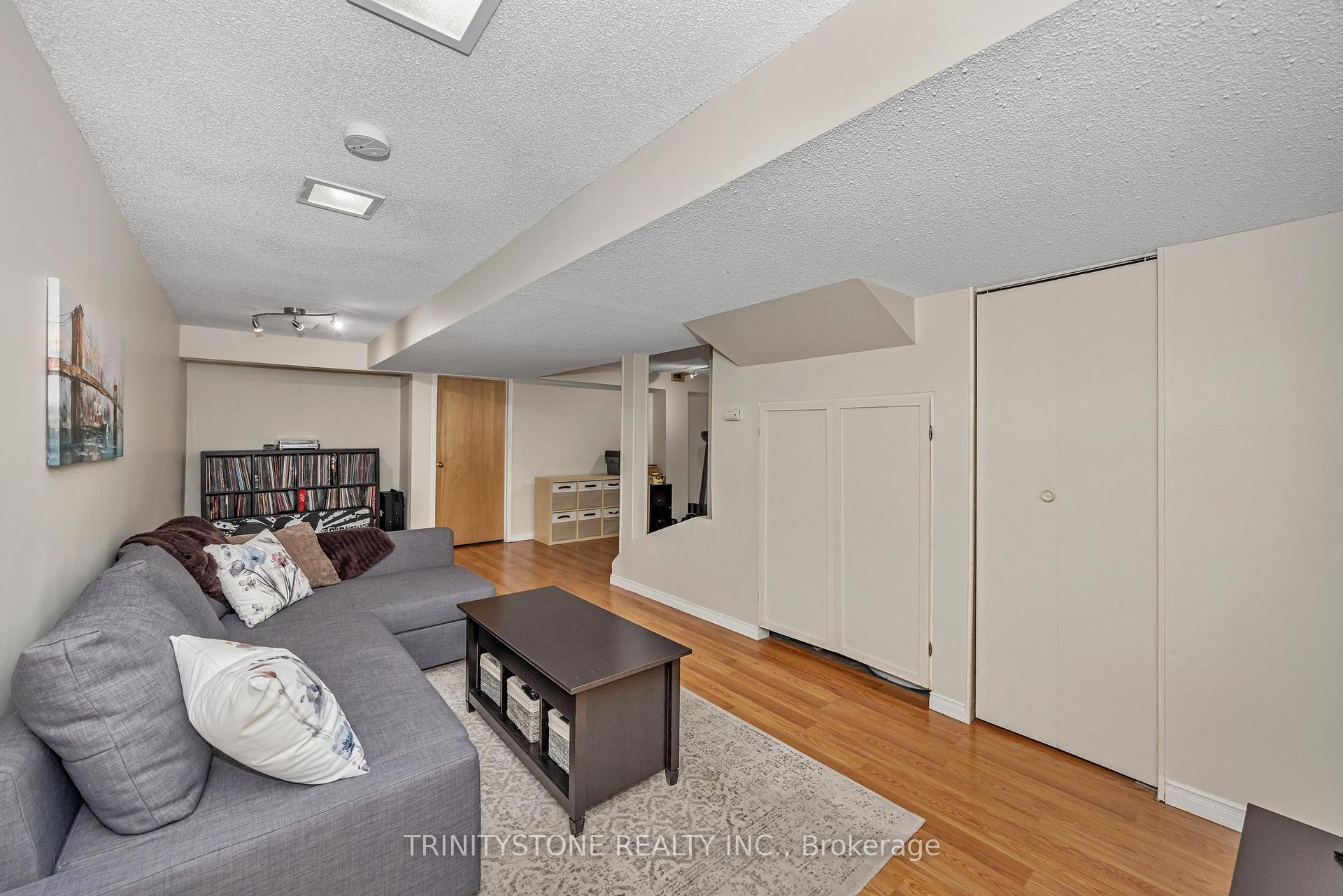 Photo 34 of 59 Stable Way, Ottawa, Kanata - Bridlewood — HOMEH
