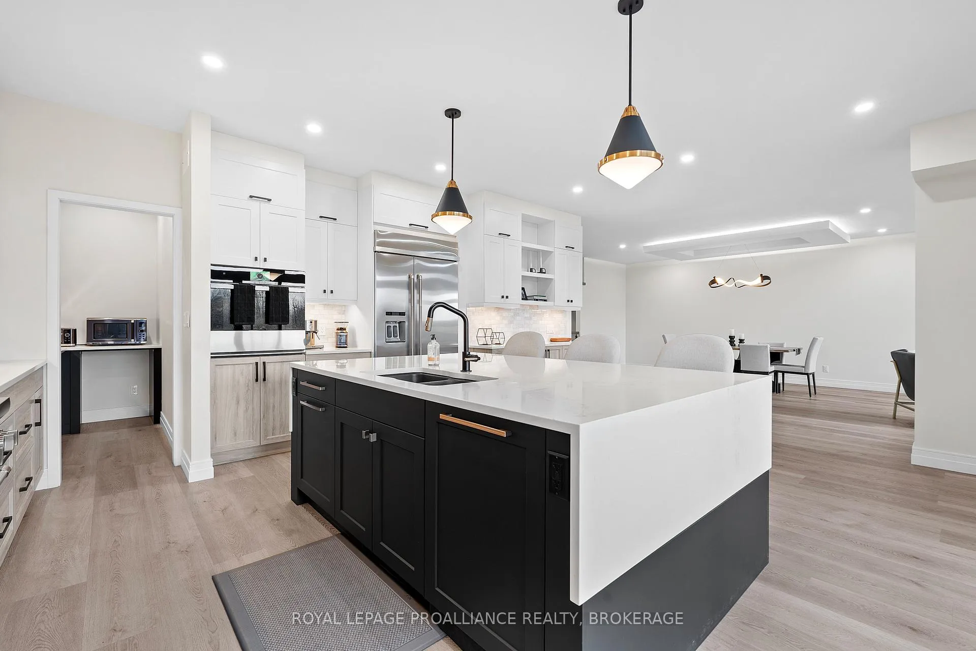 Photo 13 of 832 Windermere Drive, Kingston, City Northwest — HOMEH