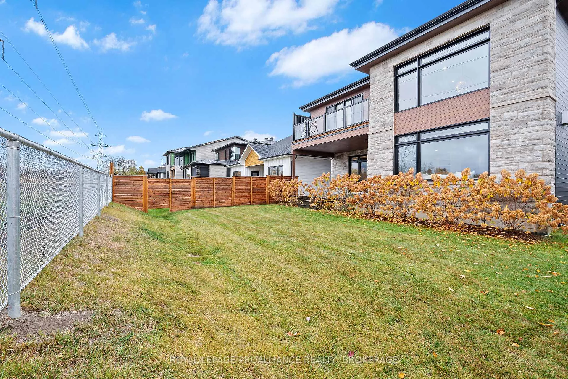 Photo 42 of 832 Windermere Drive, Kingston, City Northwest — HOMEH