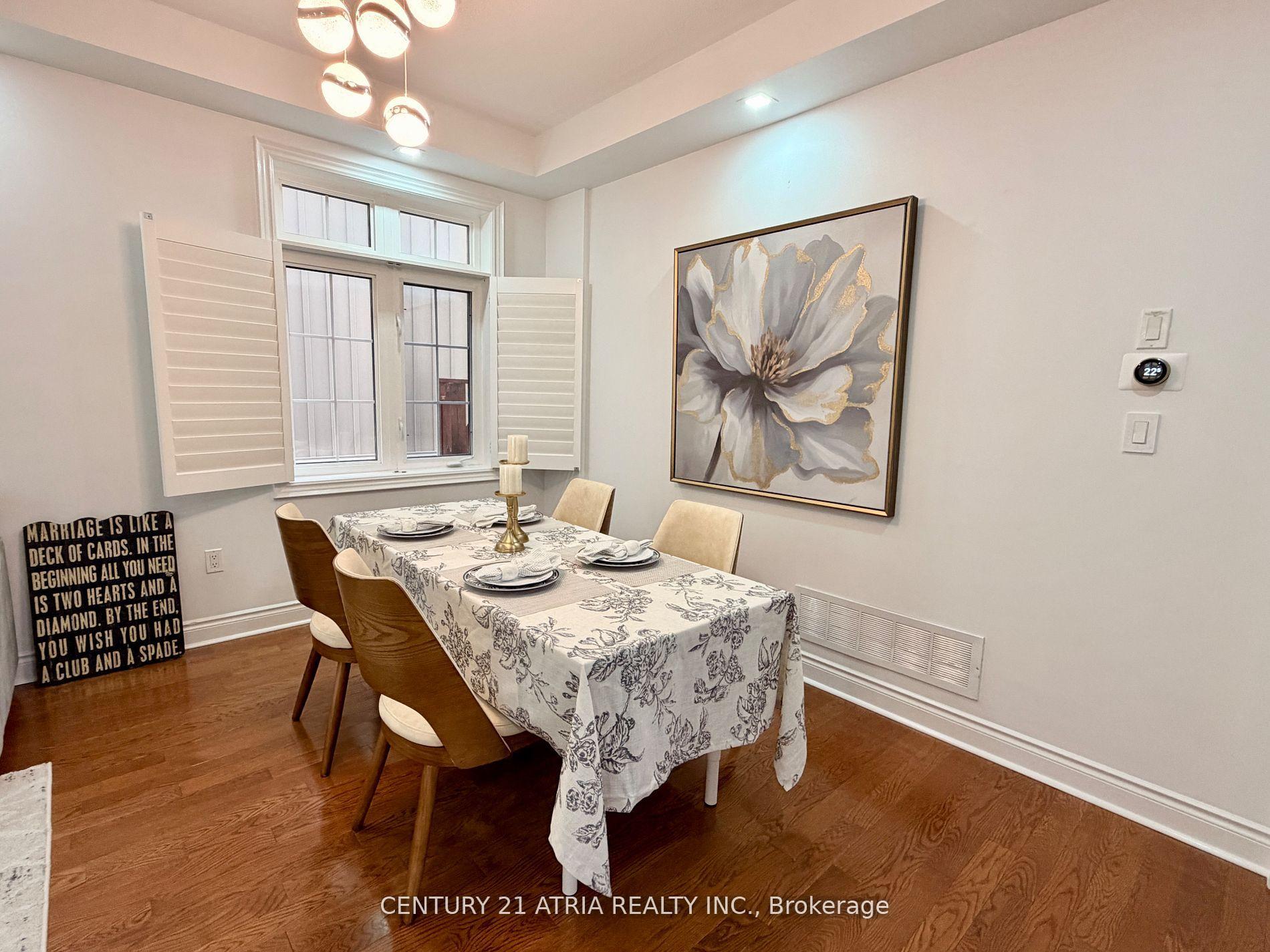 Photo 6 of 14 West Normandy Drive, Markham, Cornell — HOMEH