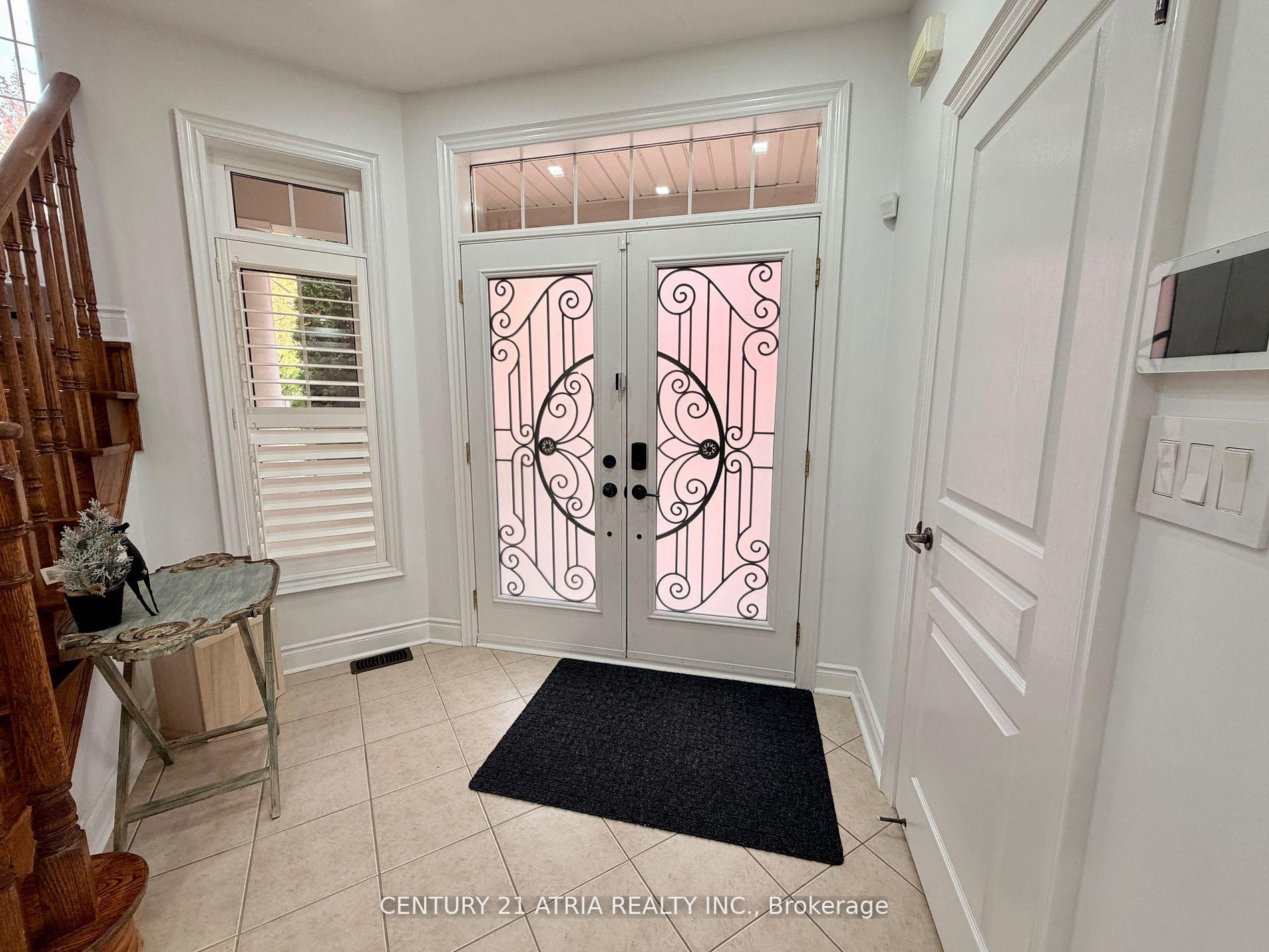 Photo 13 of 14 West Normandy Drive, Markham, Cornell — HOMEH
